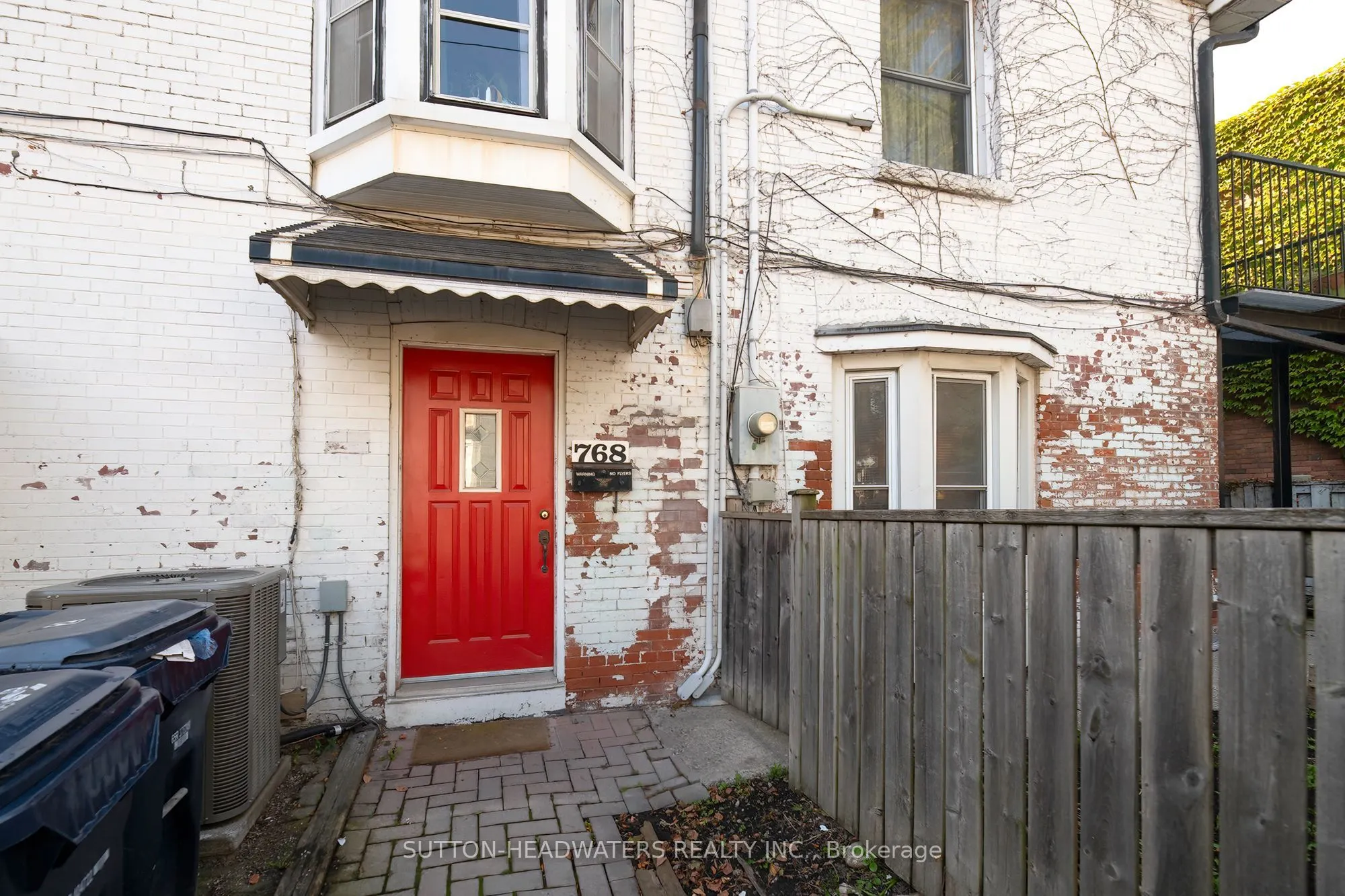 106 Barton Avenue