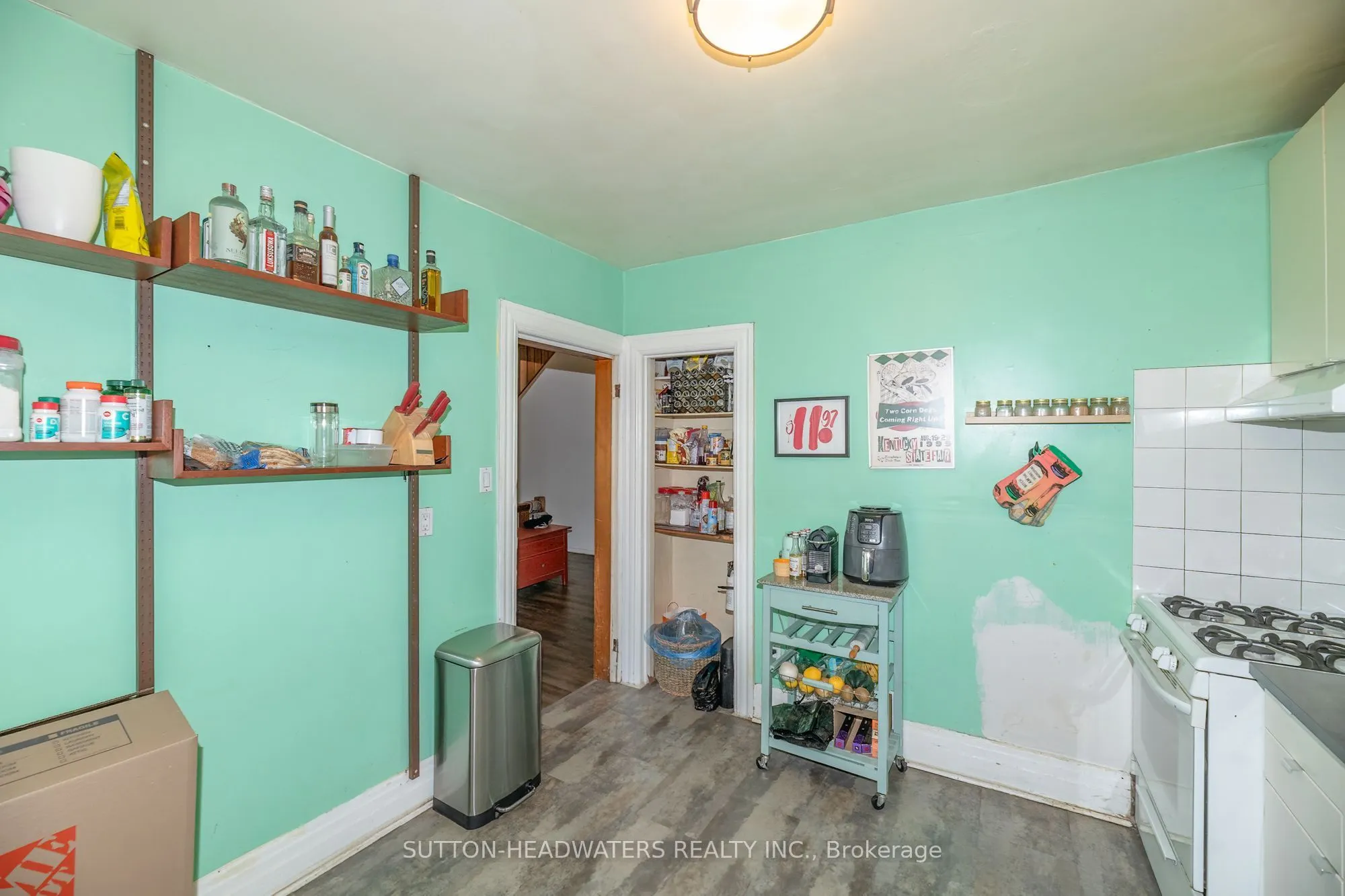 106 Barton Avenue