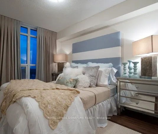 105 Harrison Garden Boulevard #905
