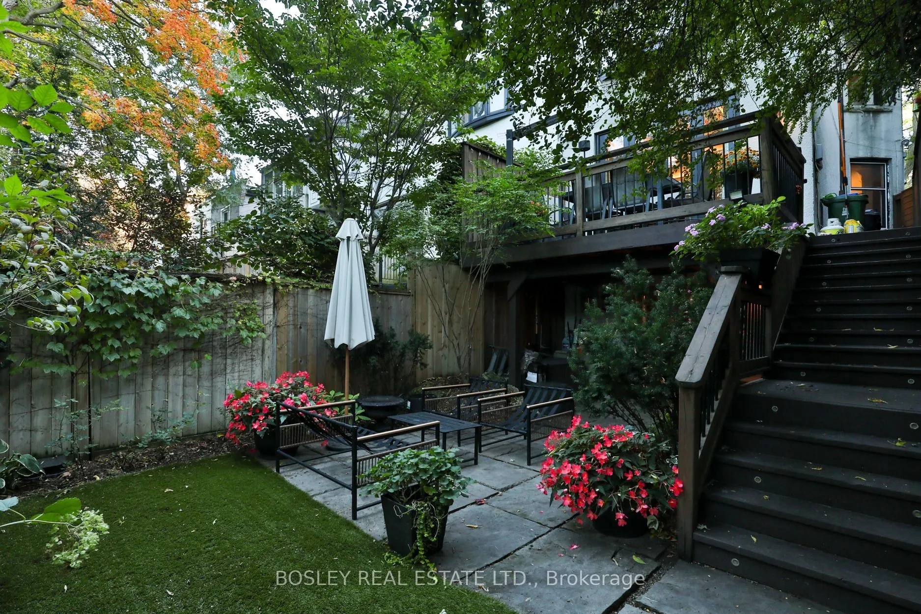 128 Collier Street