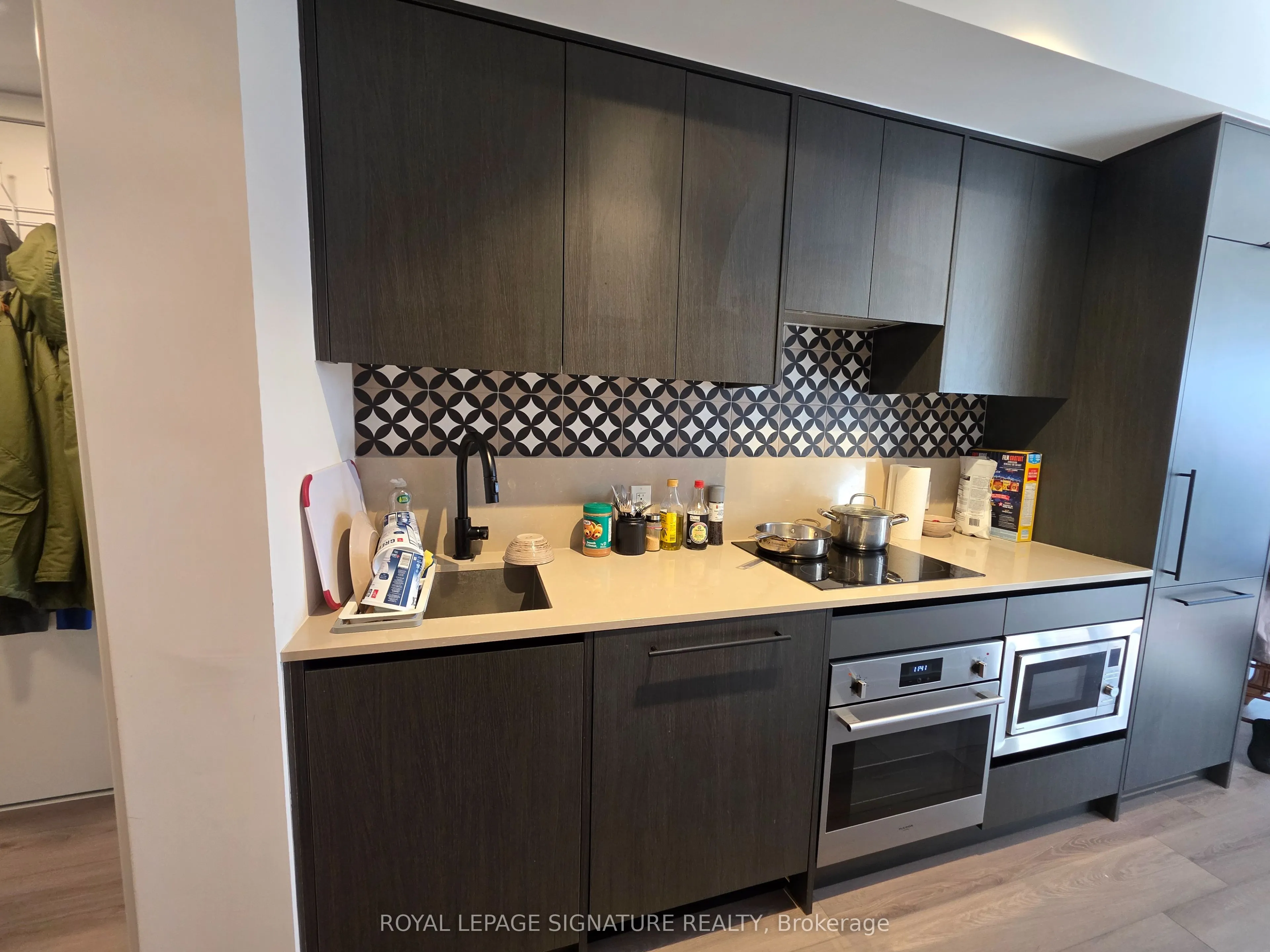 5 Lakeview Avenue #505