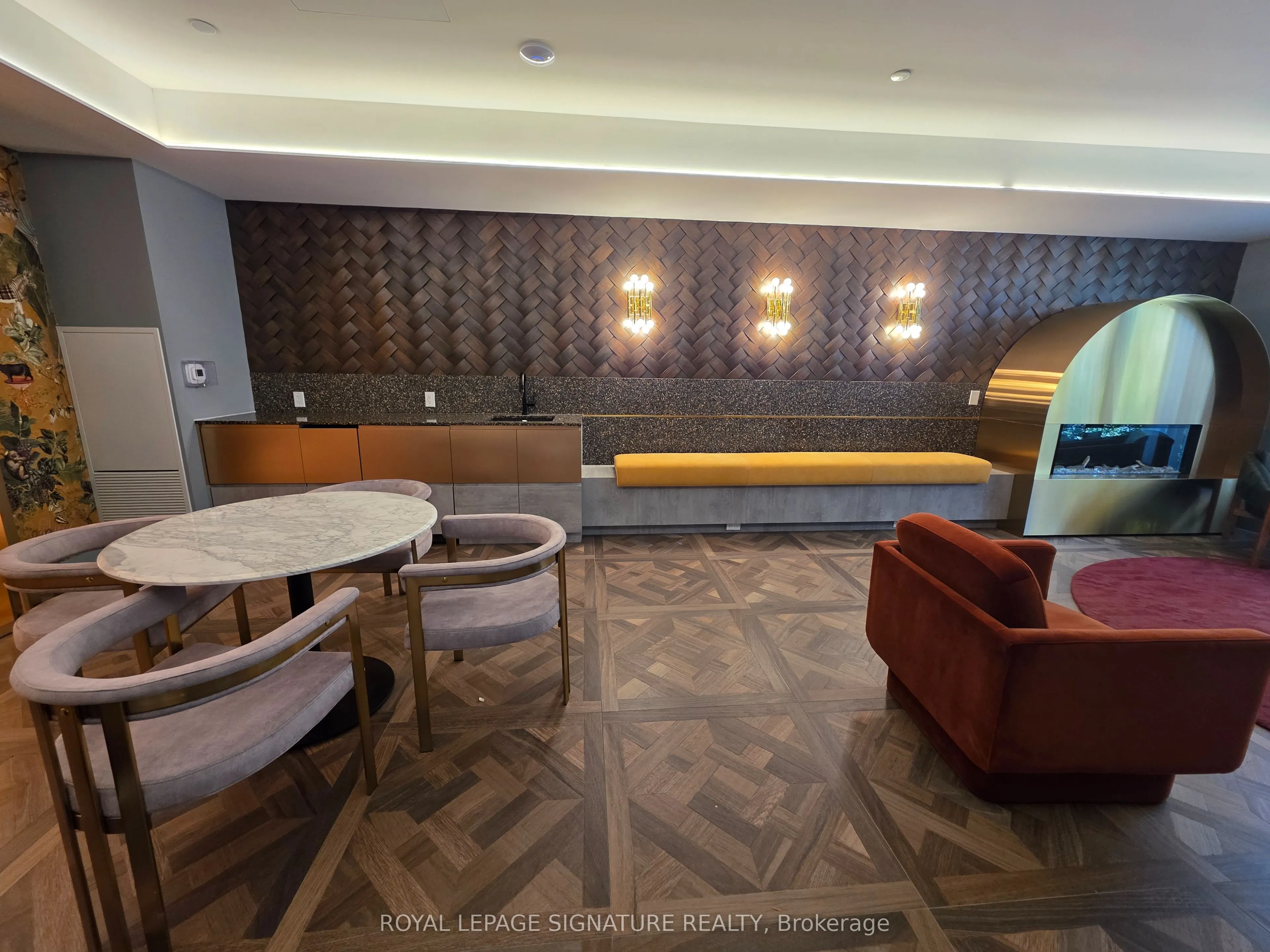 5 Lakeview Avenue #505