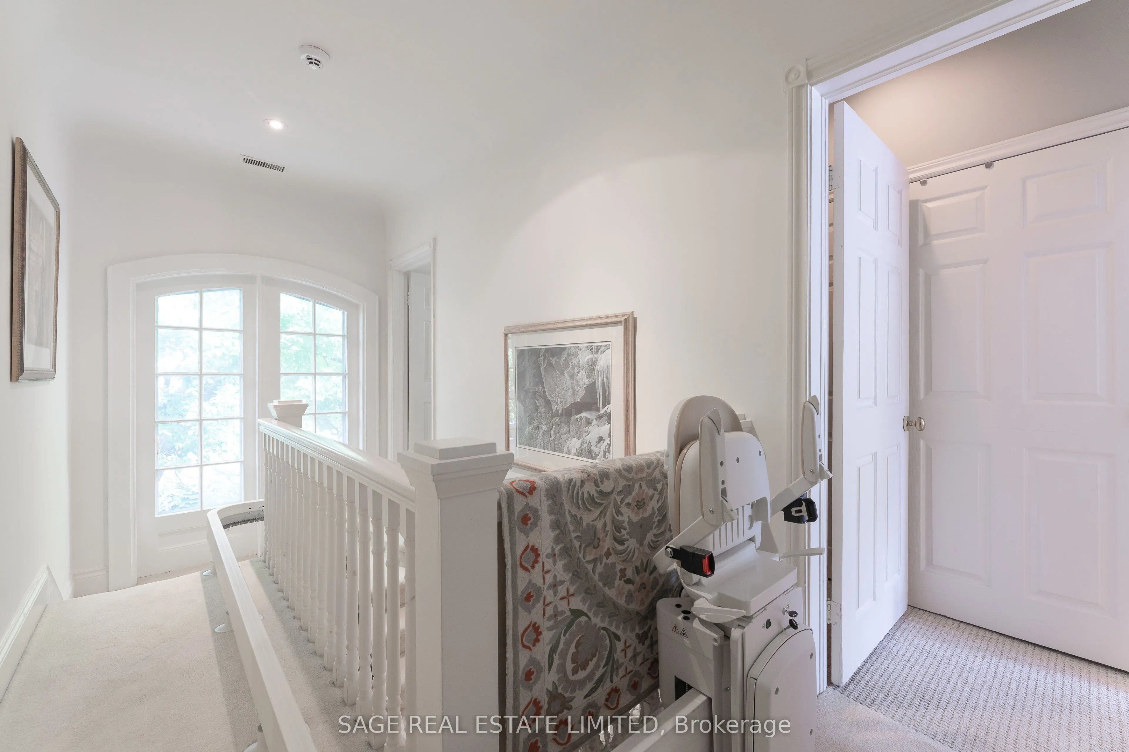 43 Oriole Road