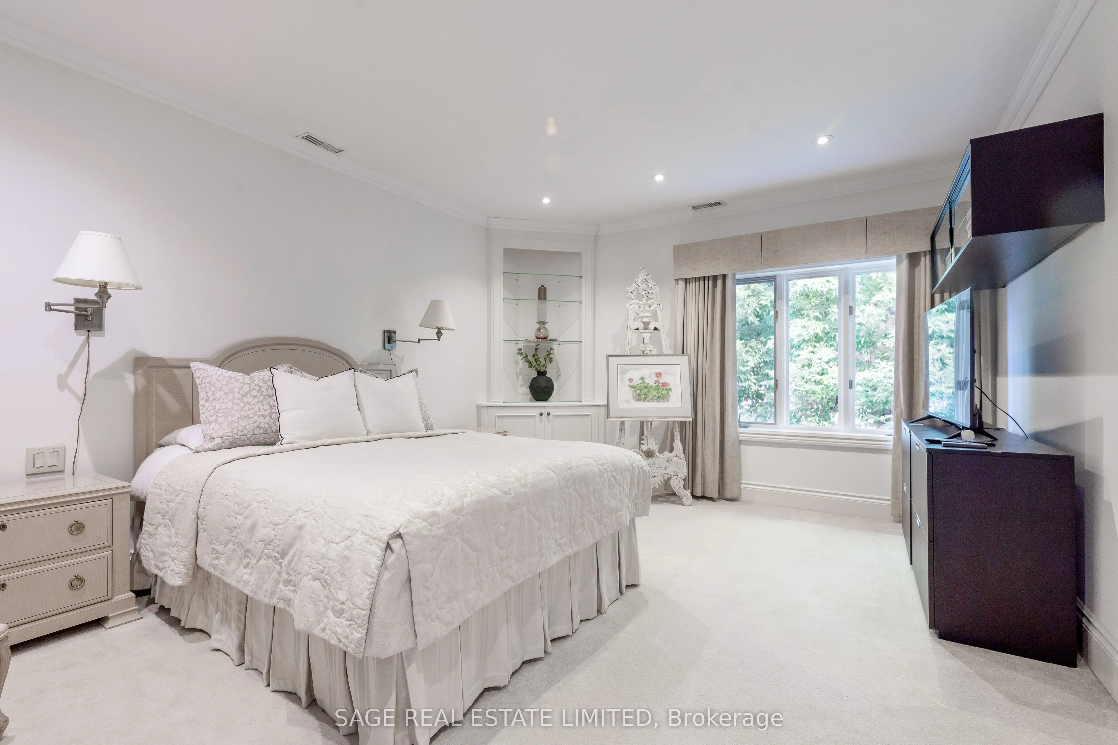 43 Oriole Road