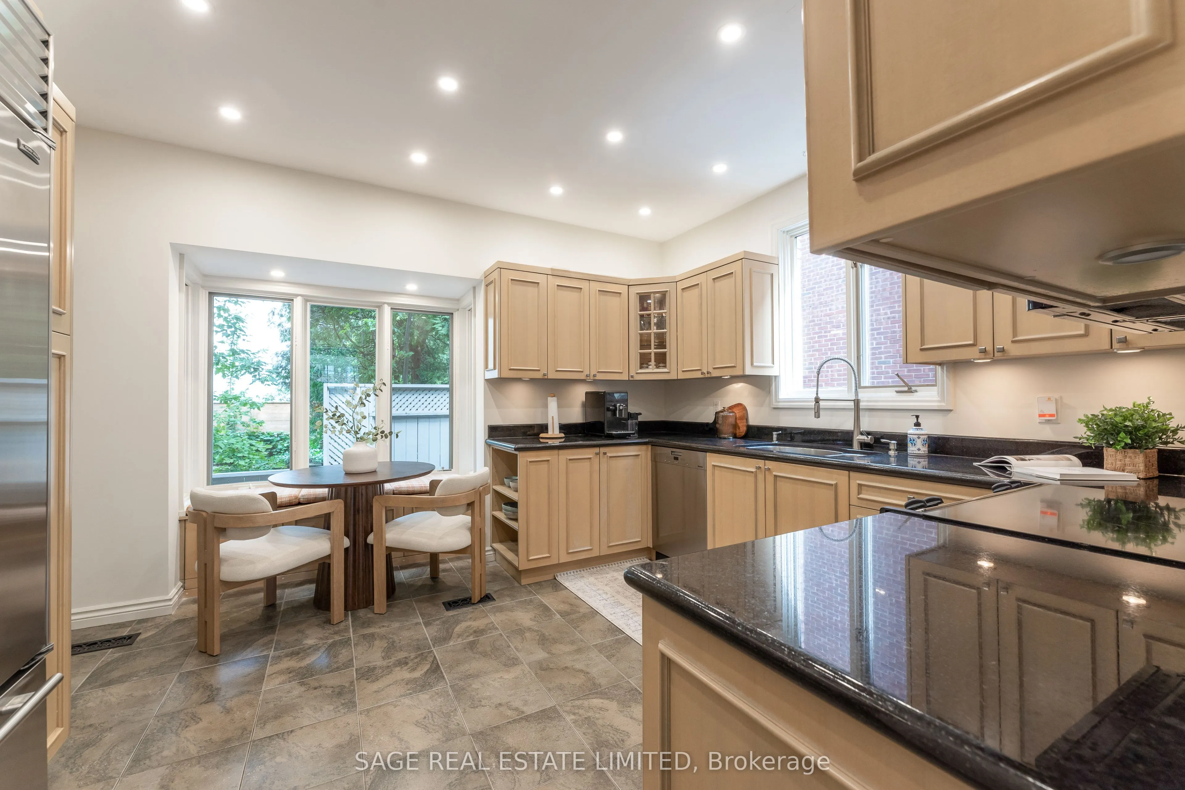43 Oriole Road