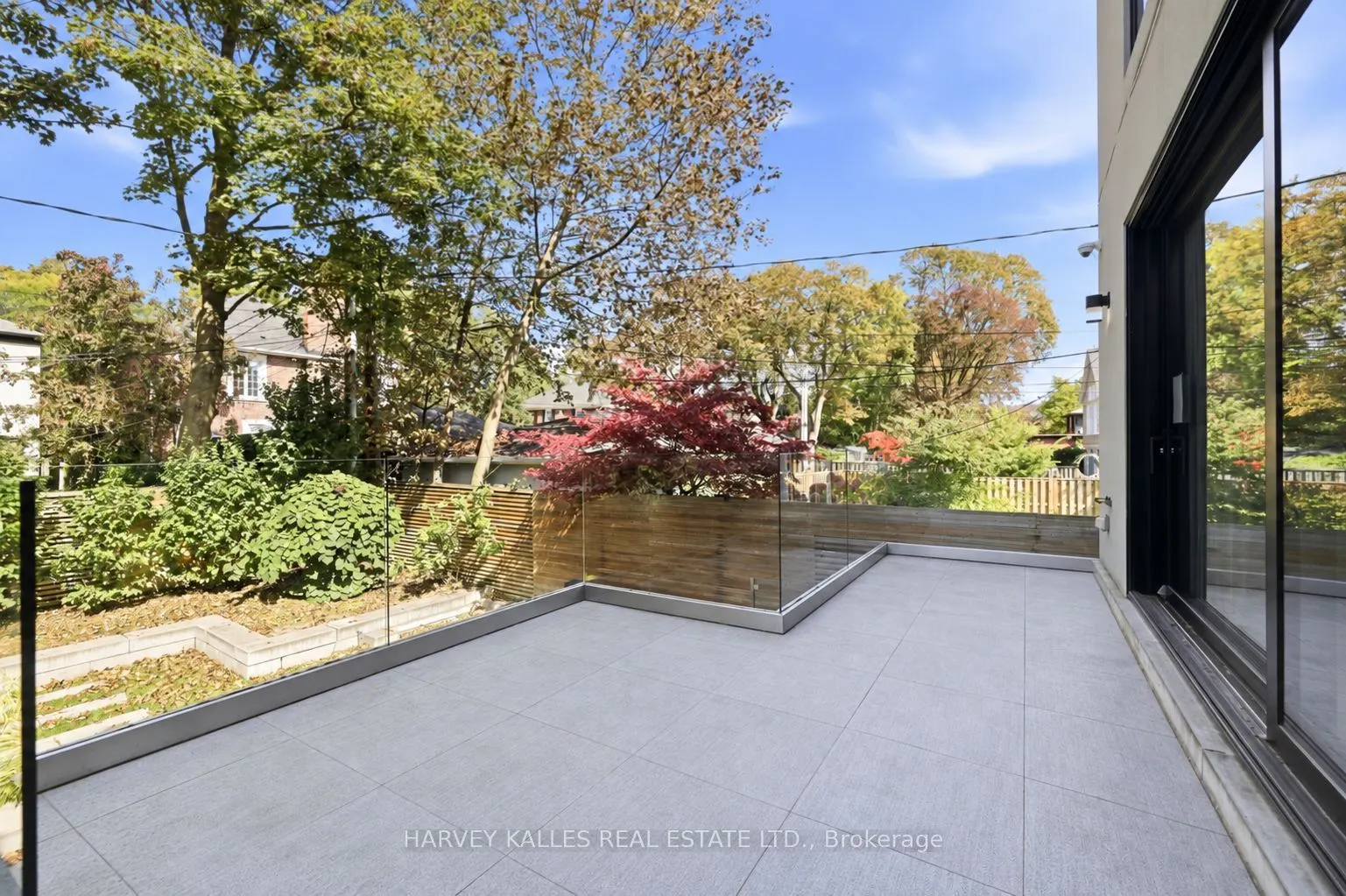 554 St Clements Avenue