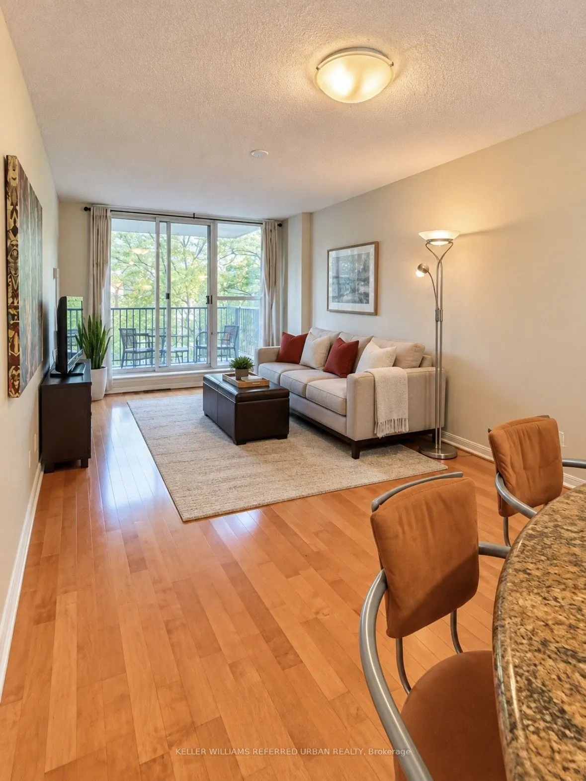 260 Merton Street #302