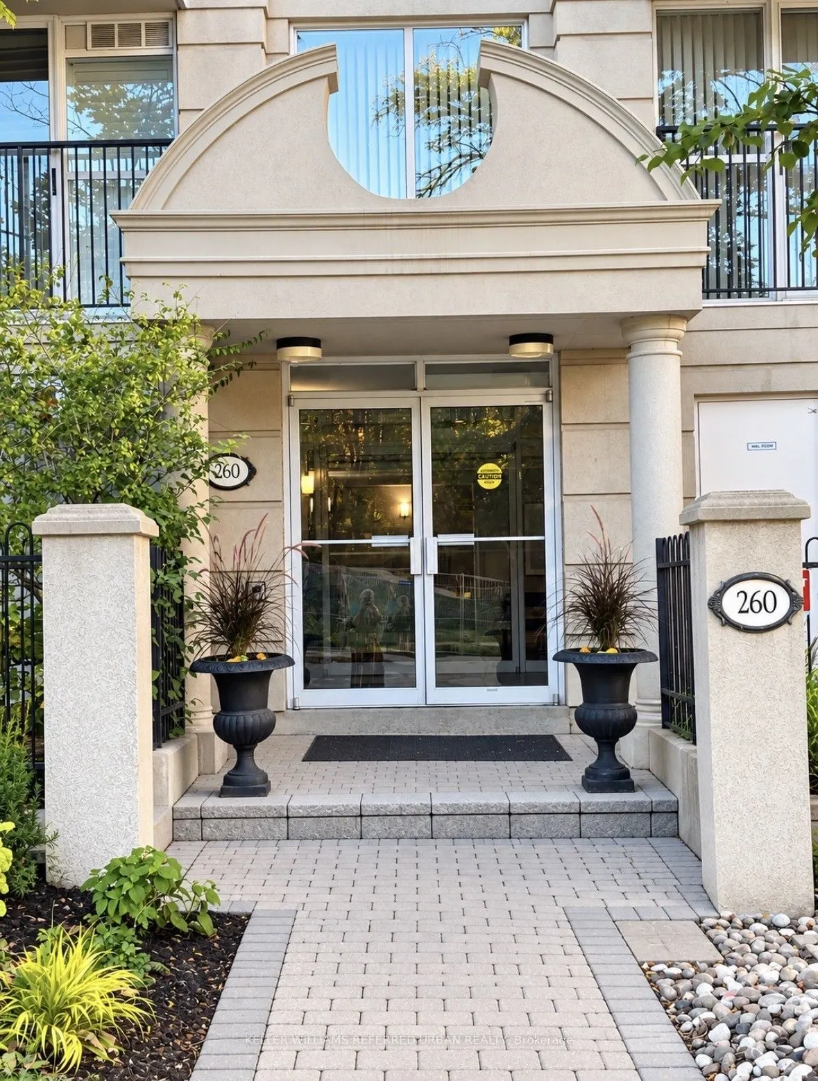 260 Merton Street #302