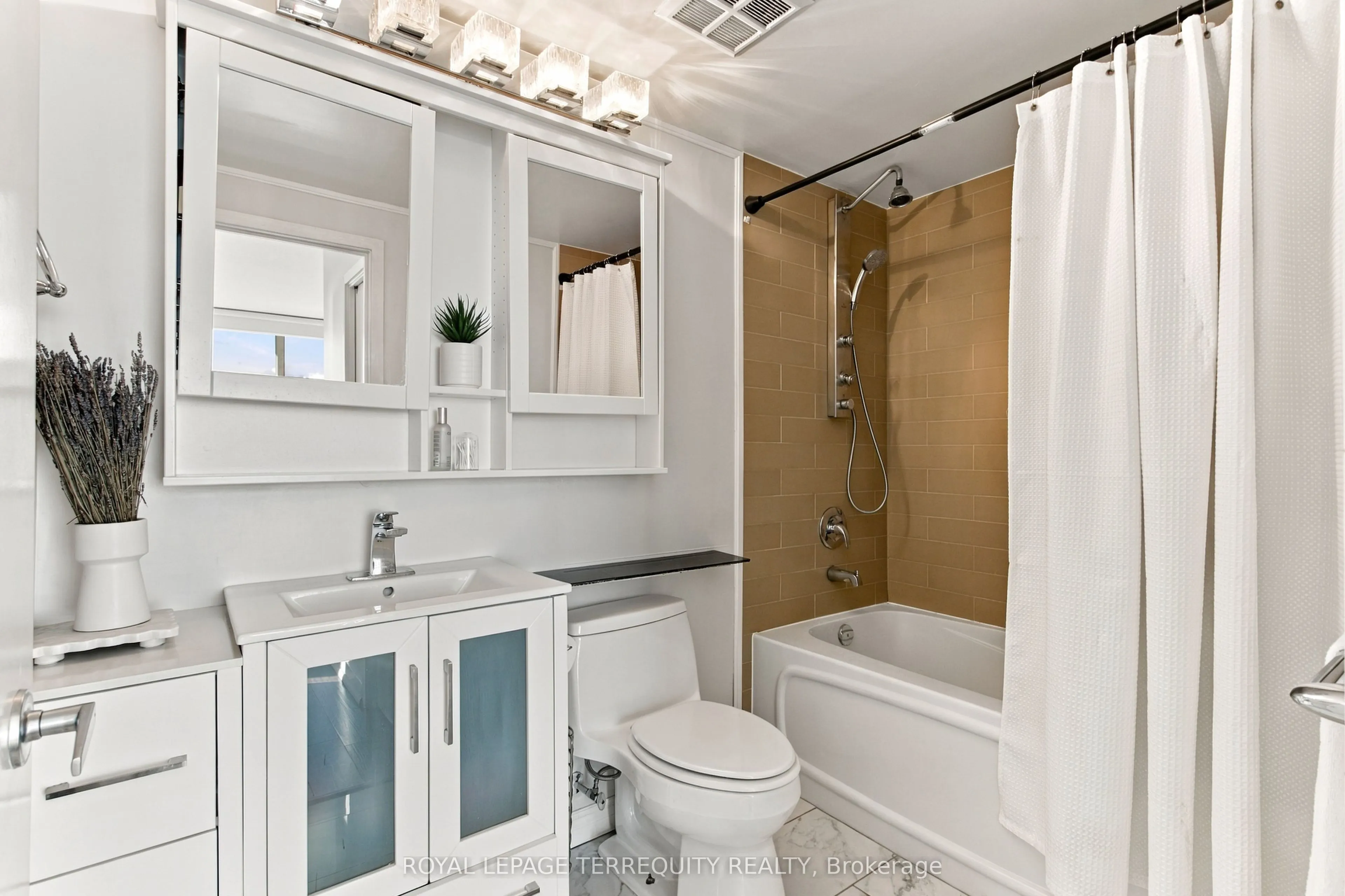 35 Mariner Terrace #4512