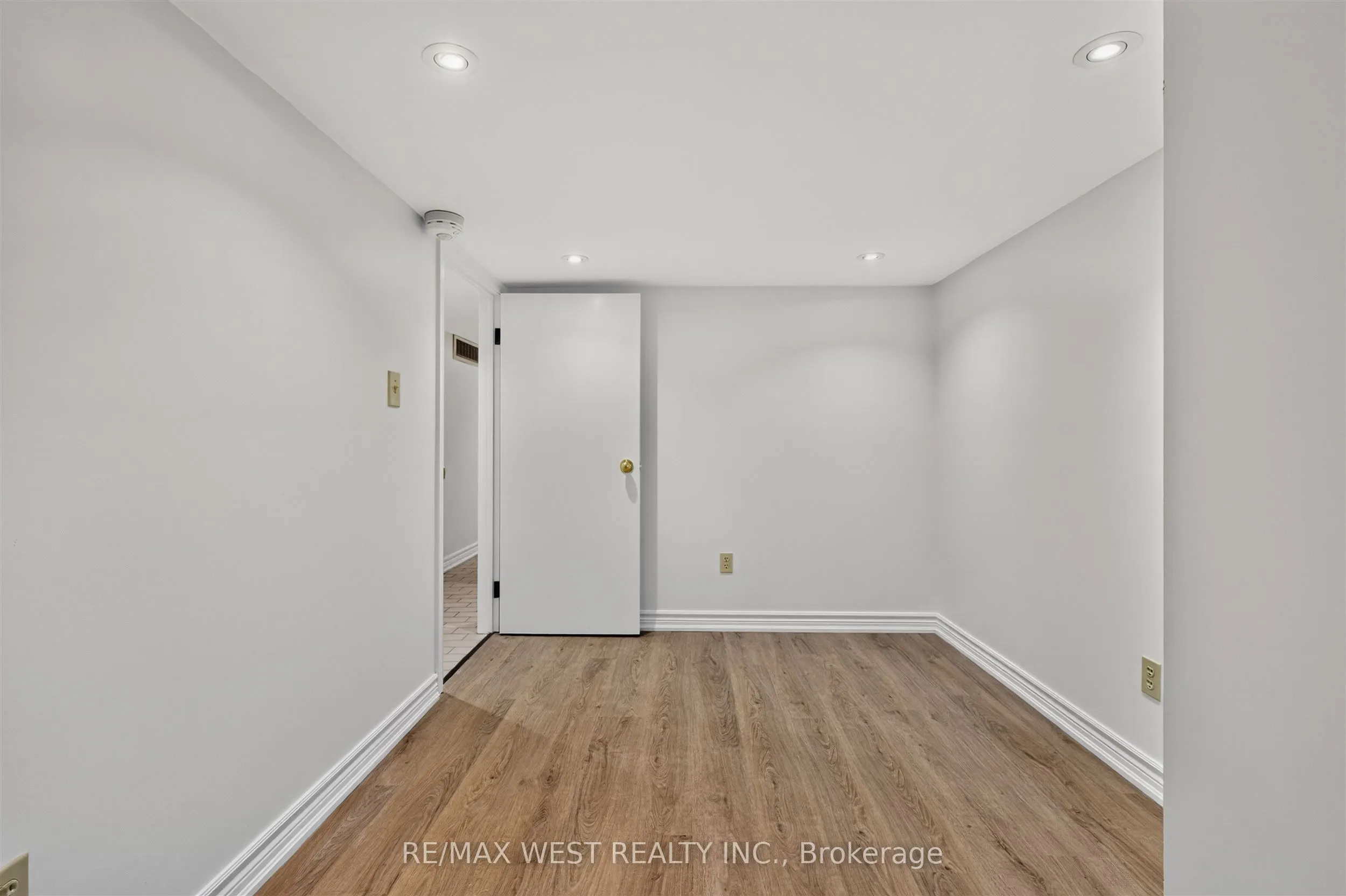 722 Dufferin Street #Lower