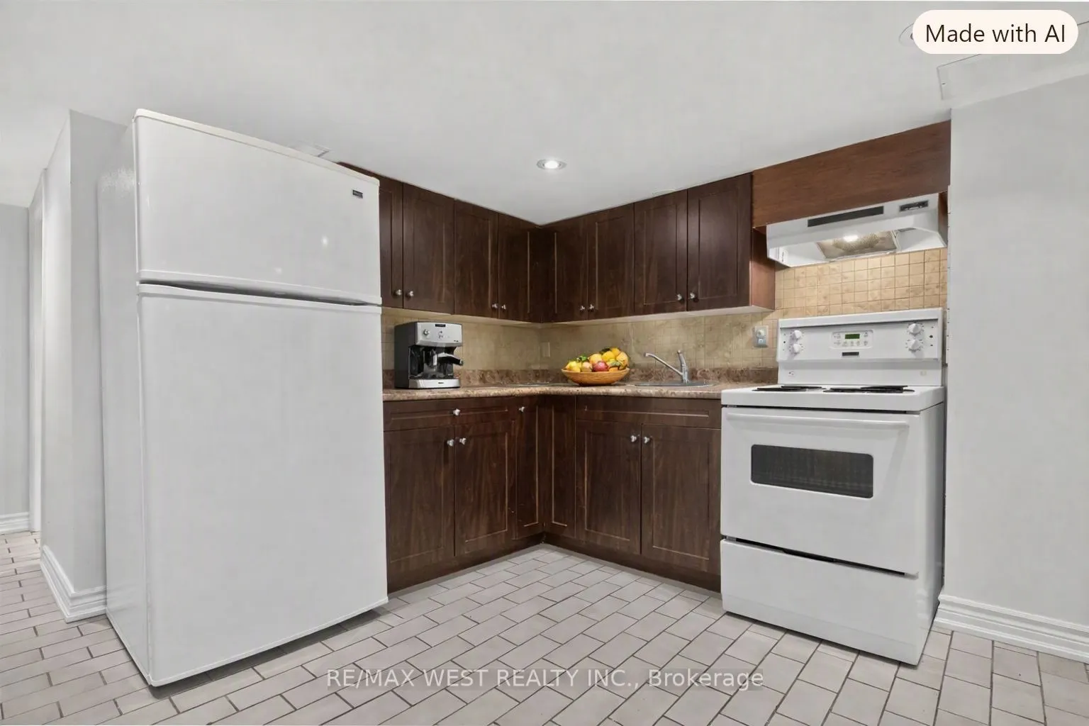 722 Dufferin Street #Lower