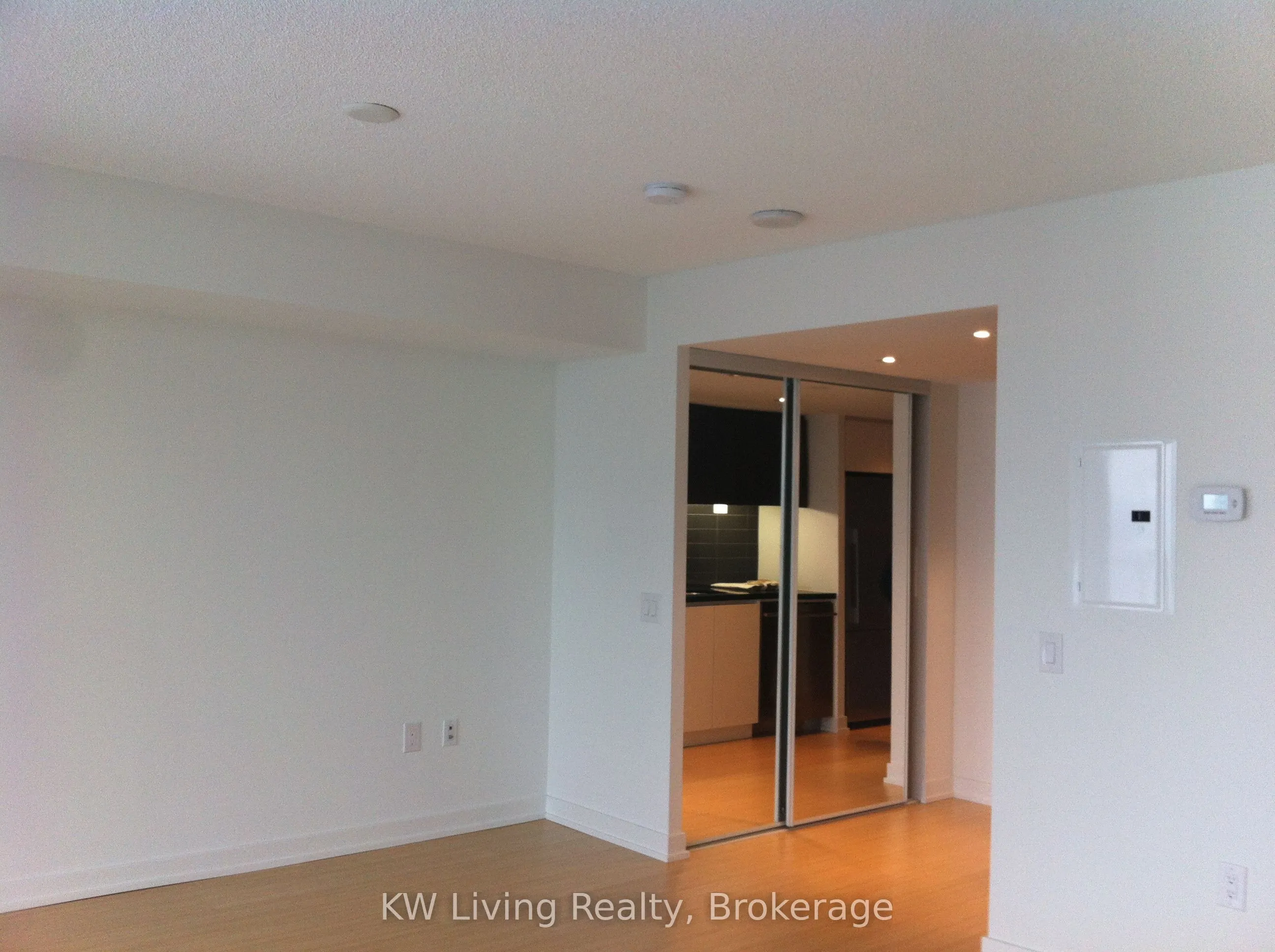 75 Queens Wharf Road #2109