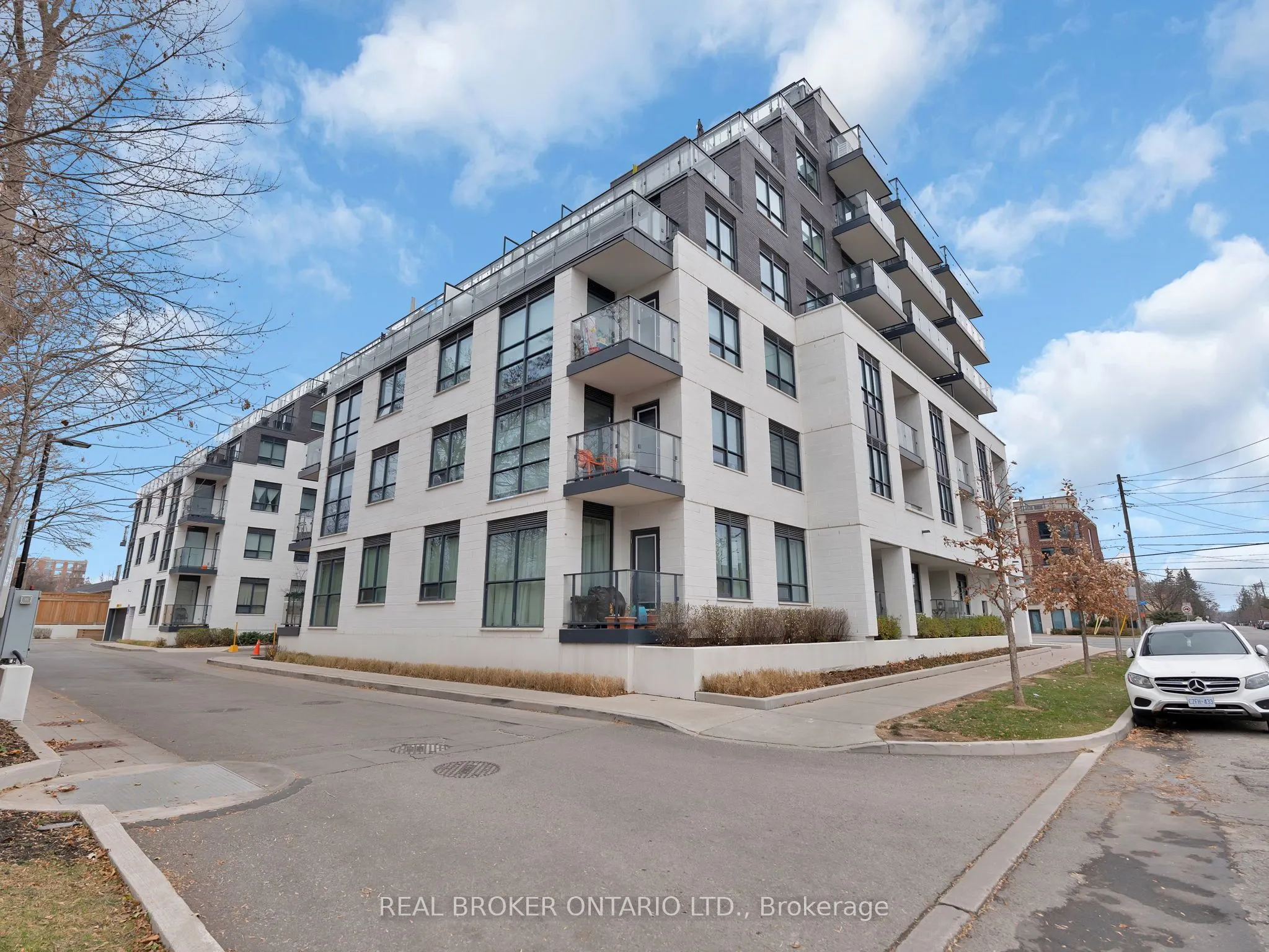 741 Sheppard Avenue W #706