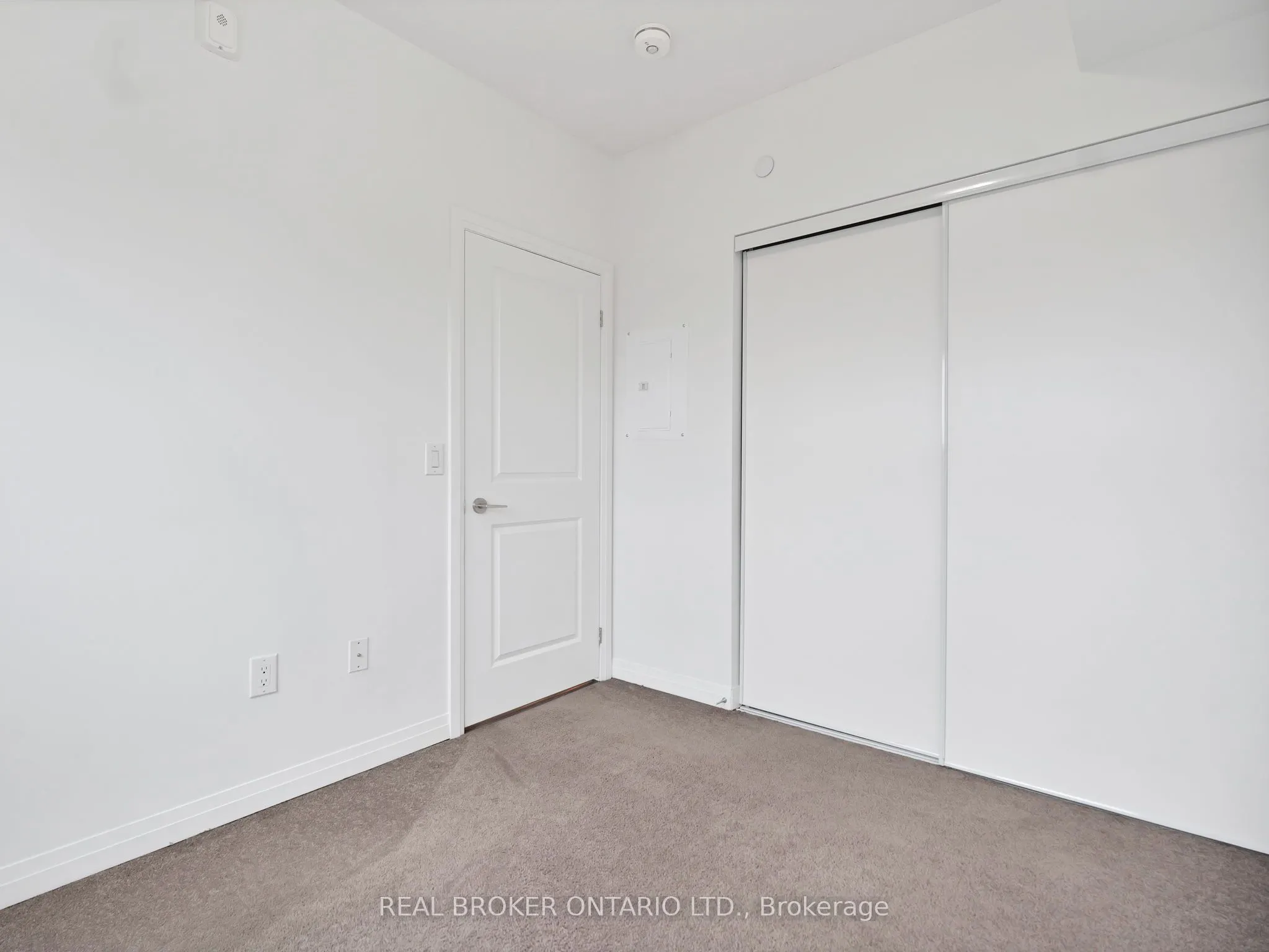741 Sheppard Avenue W #706