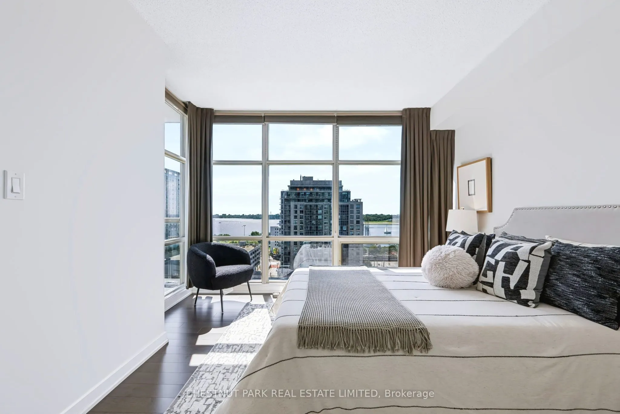 35 Mariner Terrace #1209