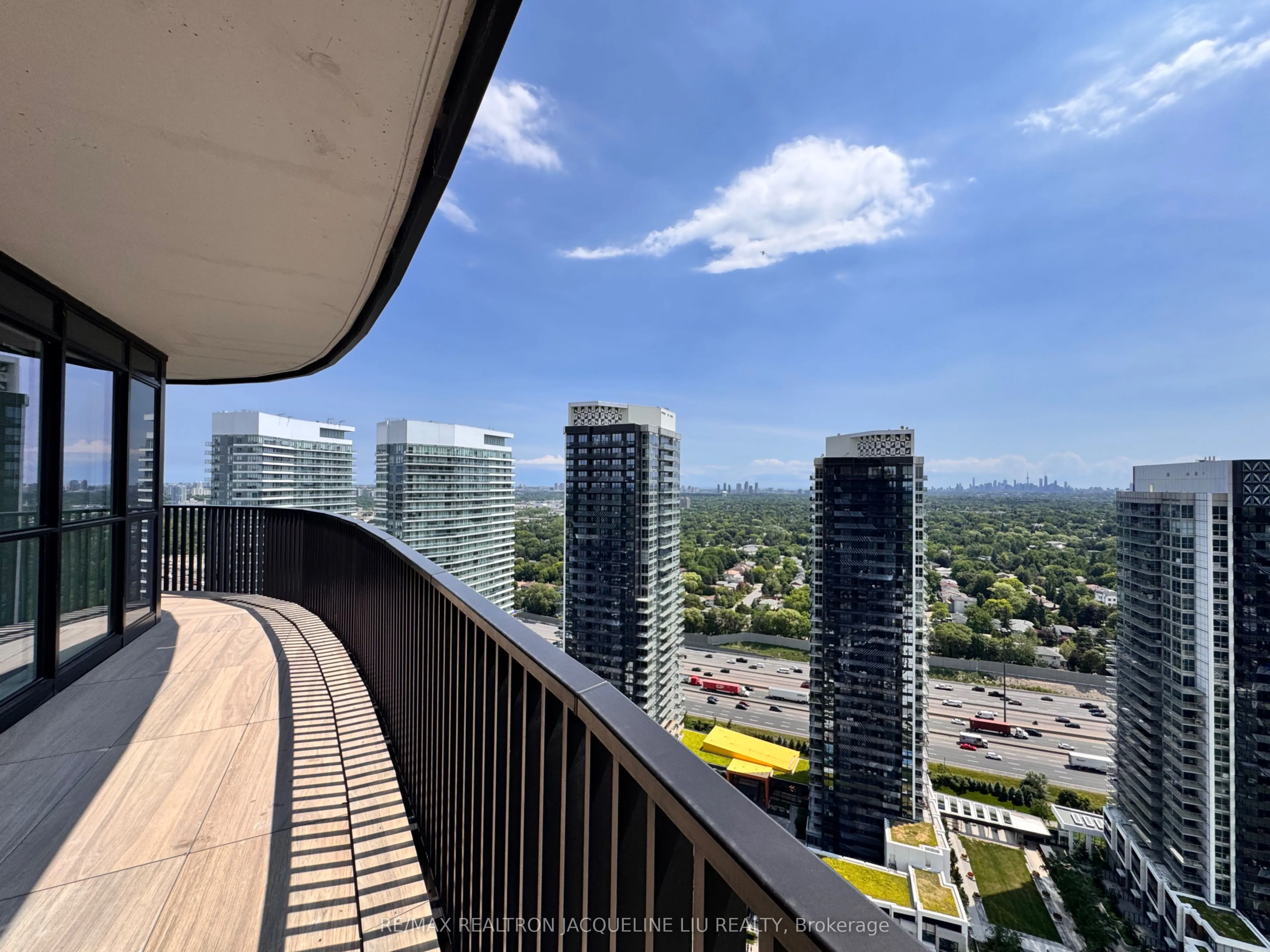18 Esther Shiner Boulevard #3508