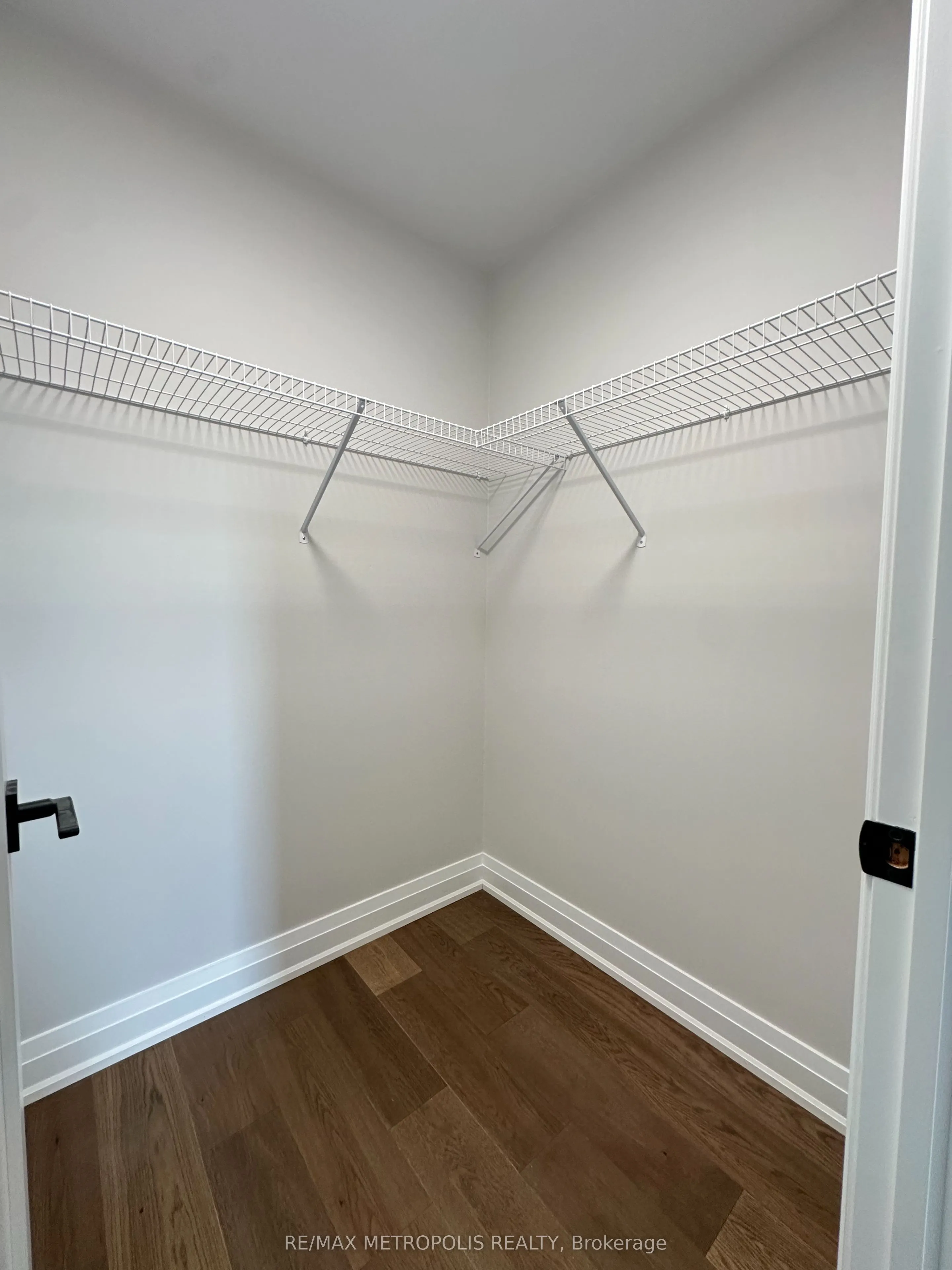 94 Saint Clarens Avenue #2&3 floor