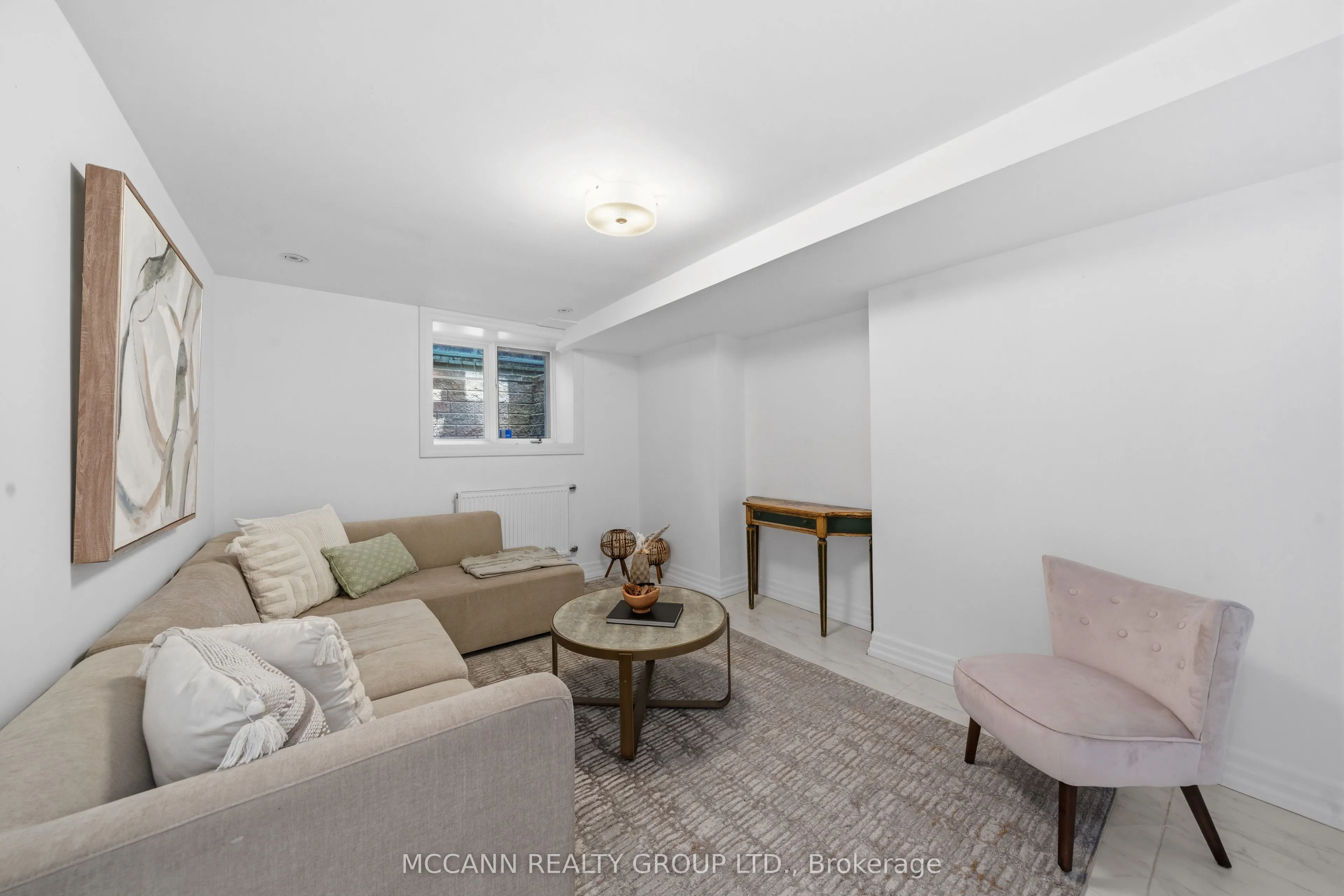 111 Chudleigh Avenue