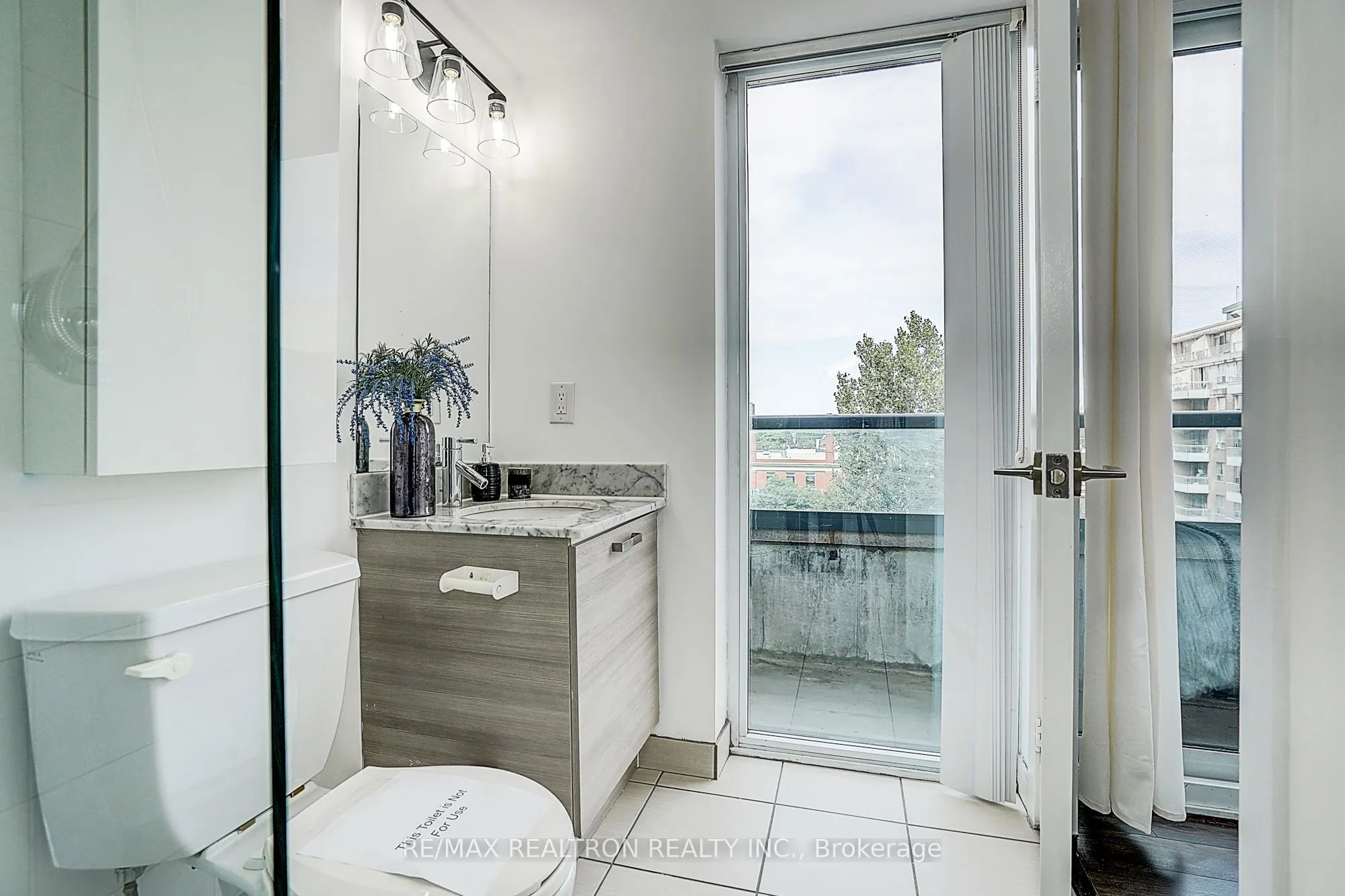 36 Lisgar Street #603E
