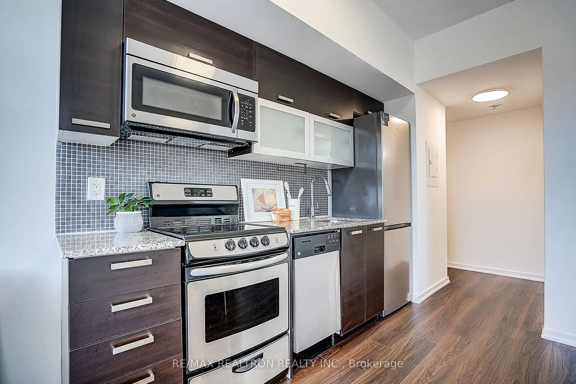 36 Lisgar Street #603E