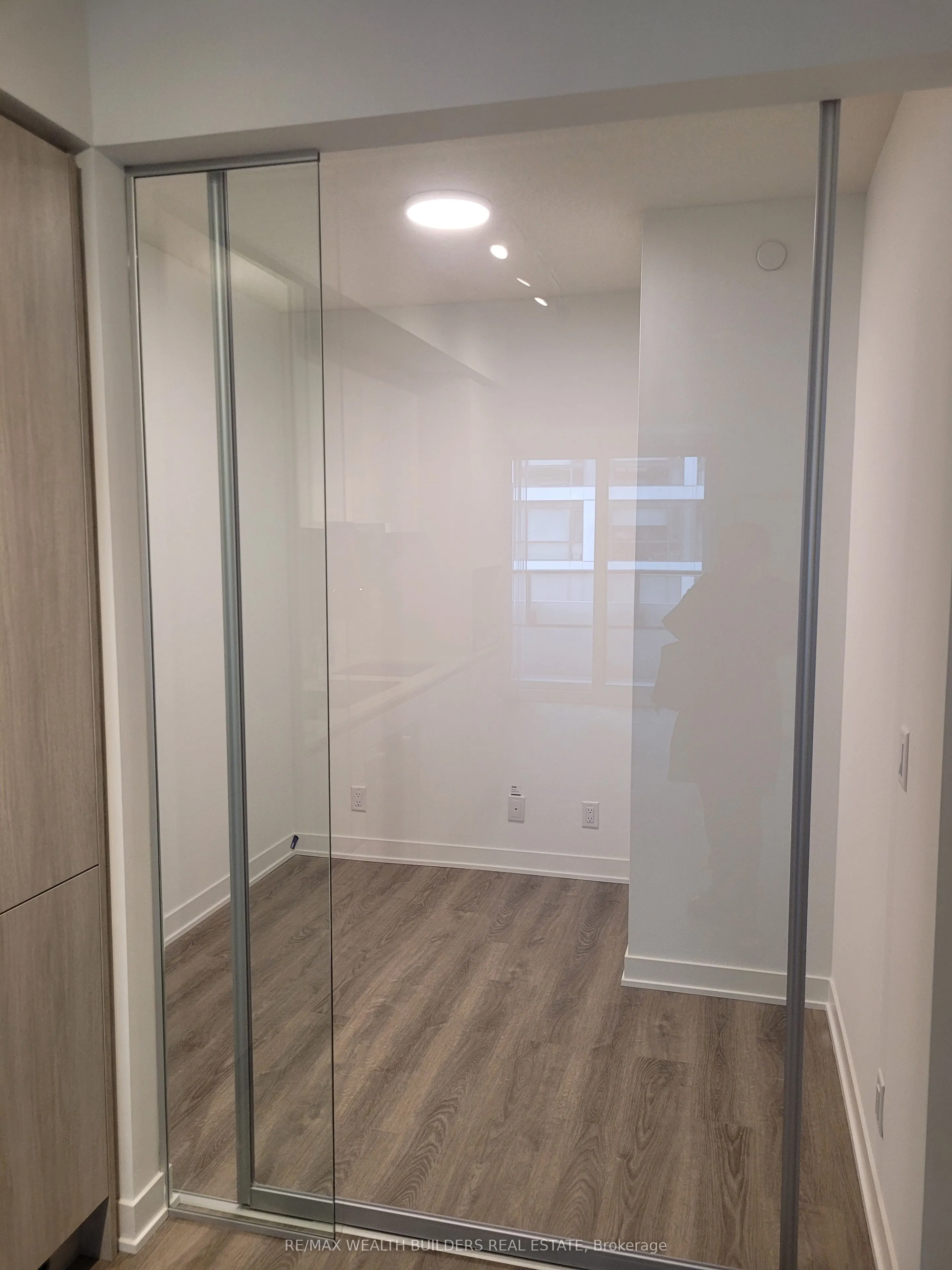 180 Front Street E #610