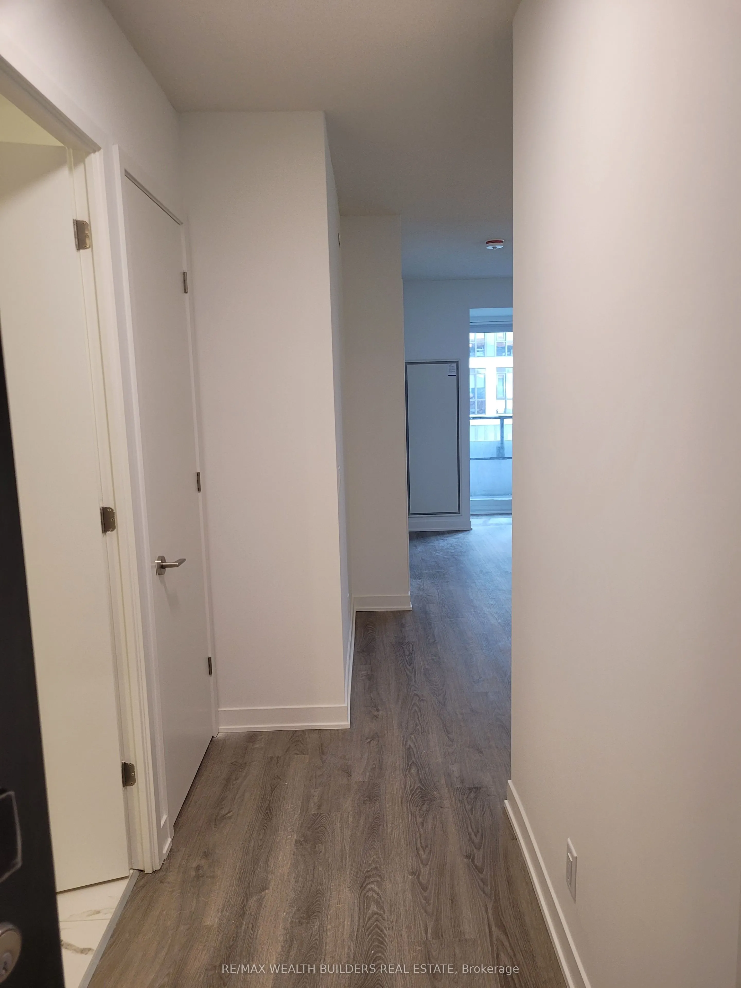 180 Front Street E #610
