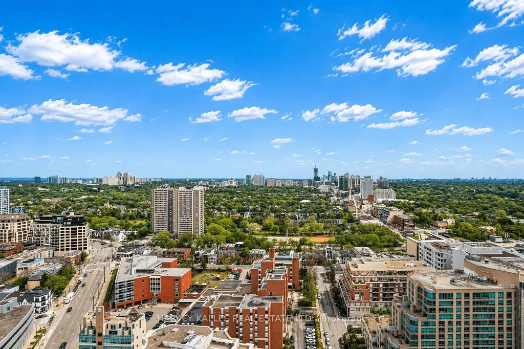 32 Davenport Road #2603