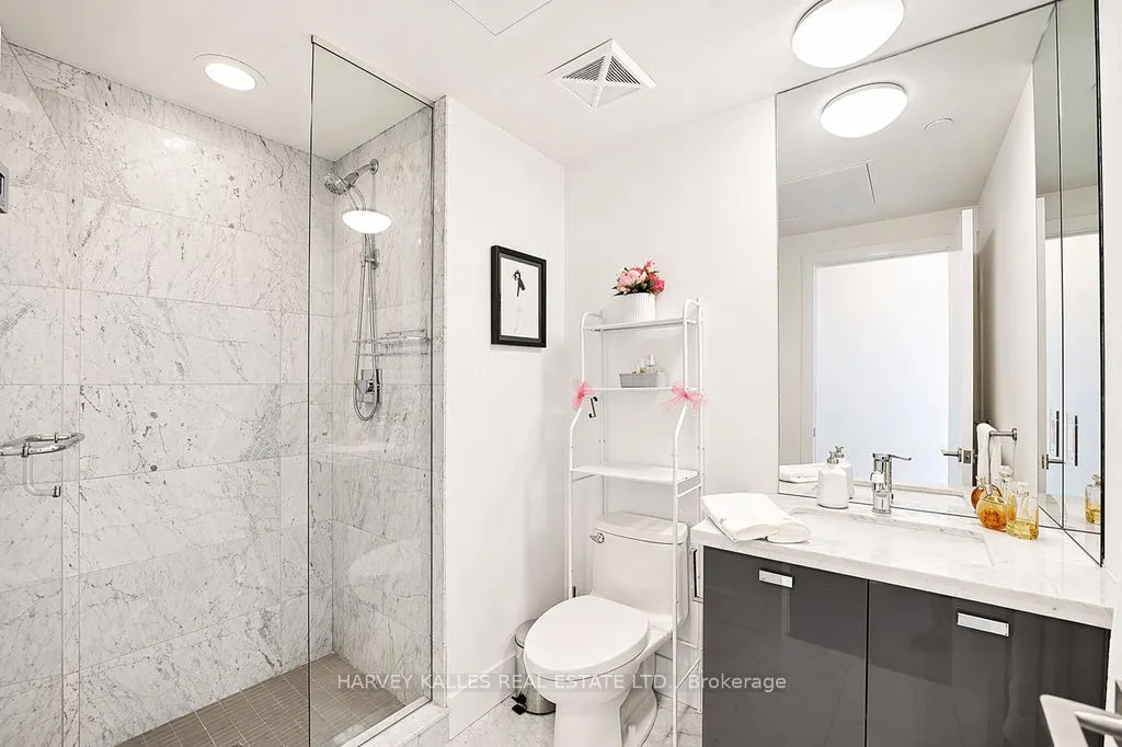 32 Davenport Road #2603