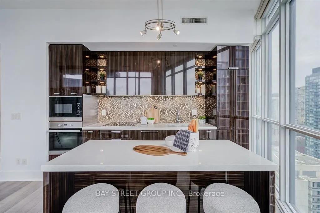 32 Davenport Road #2608