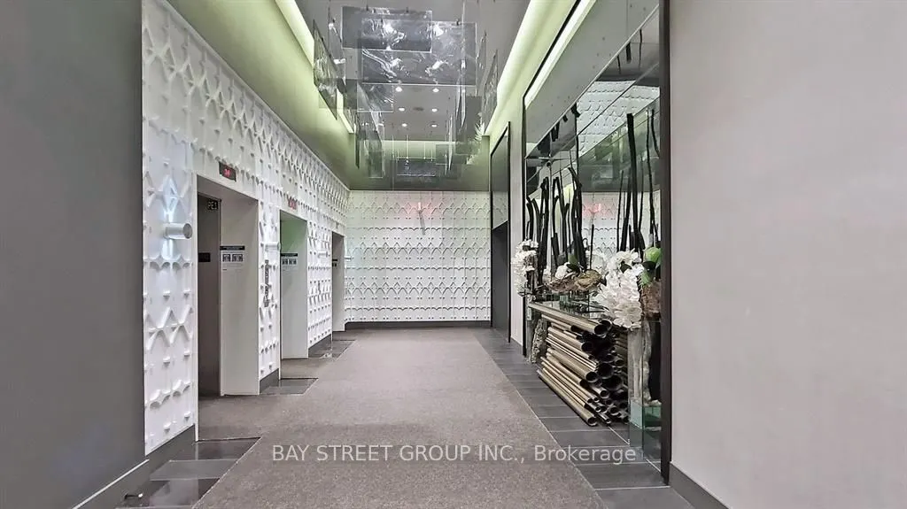32 Davenport Road #2608