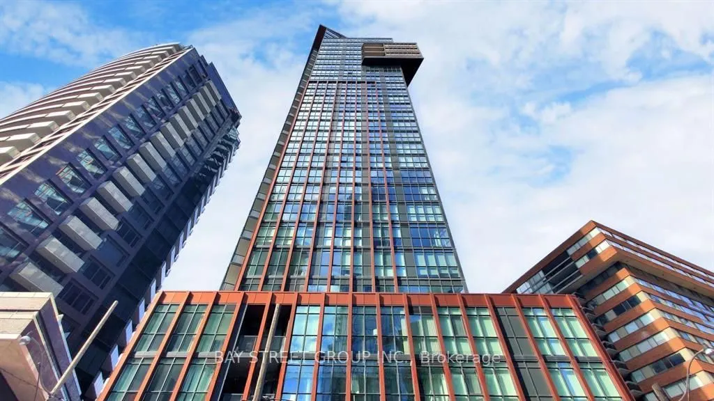 32 Davenport Road #2608