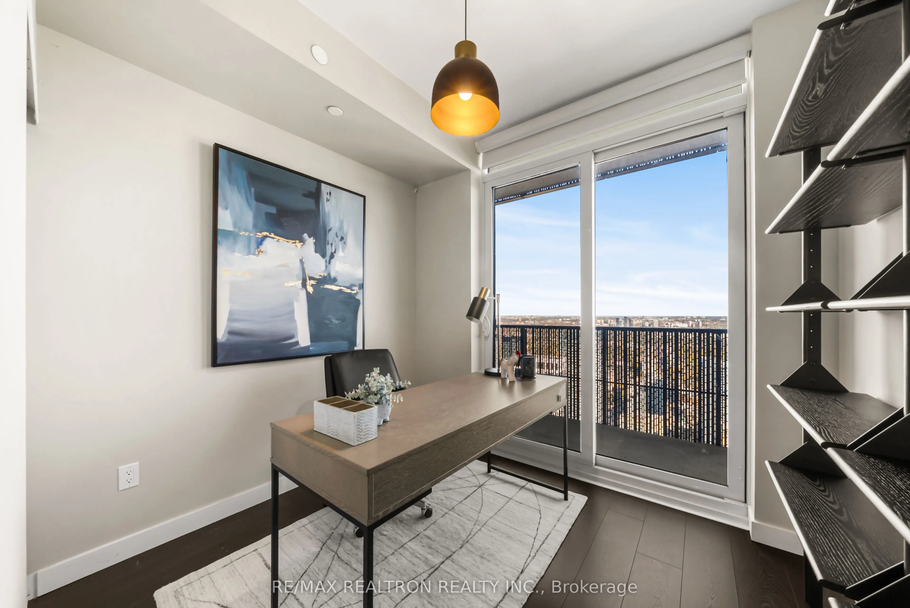 8 Eglinton Avenue E #4711