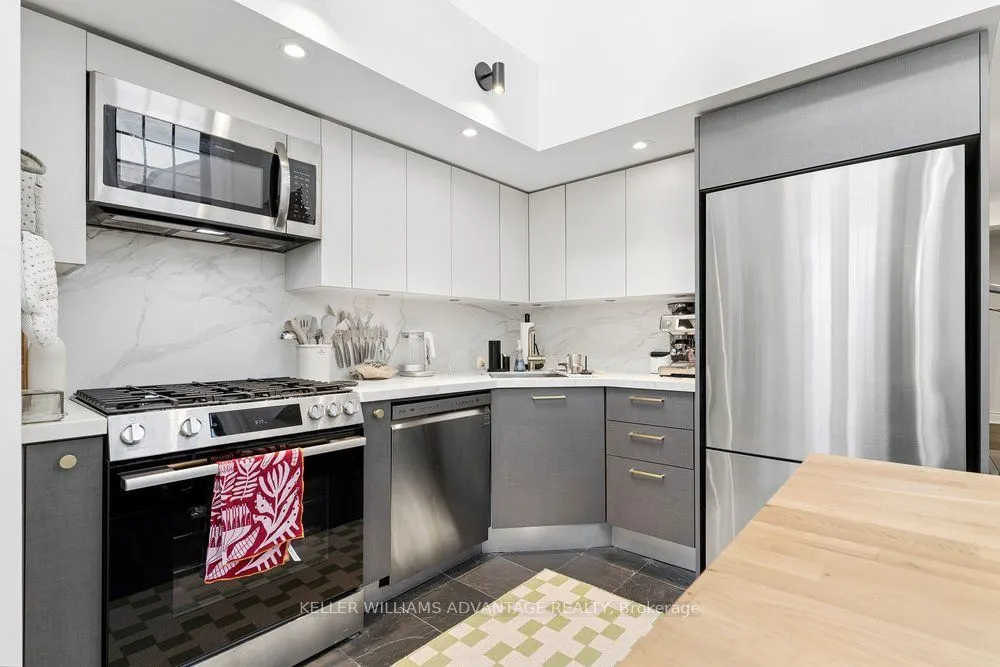 394 Euclid Avenue #201
