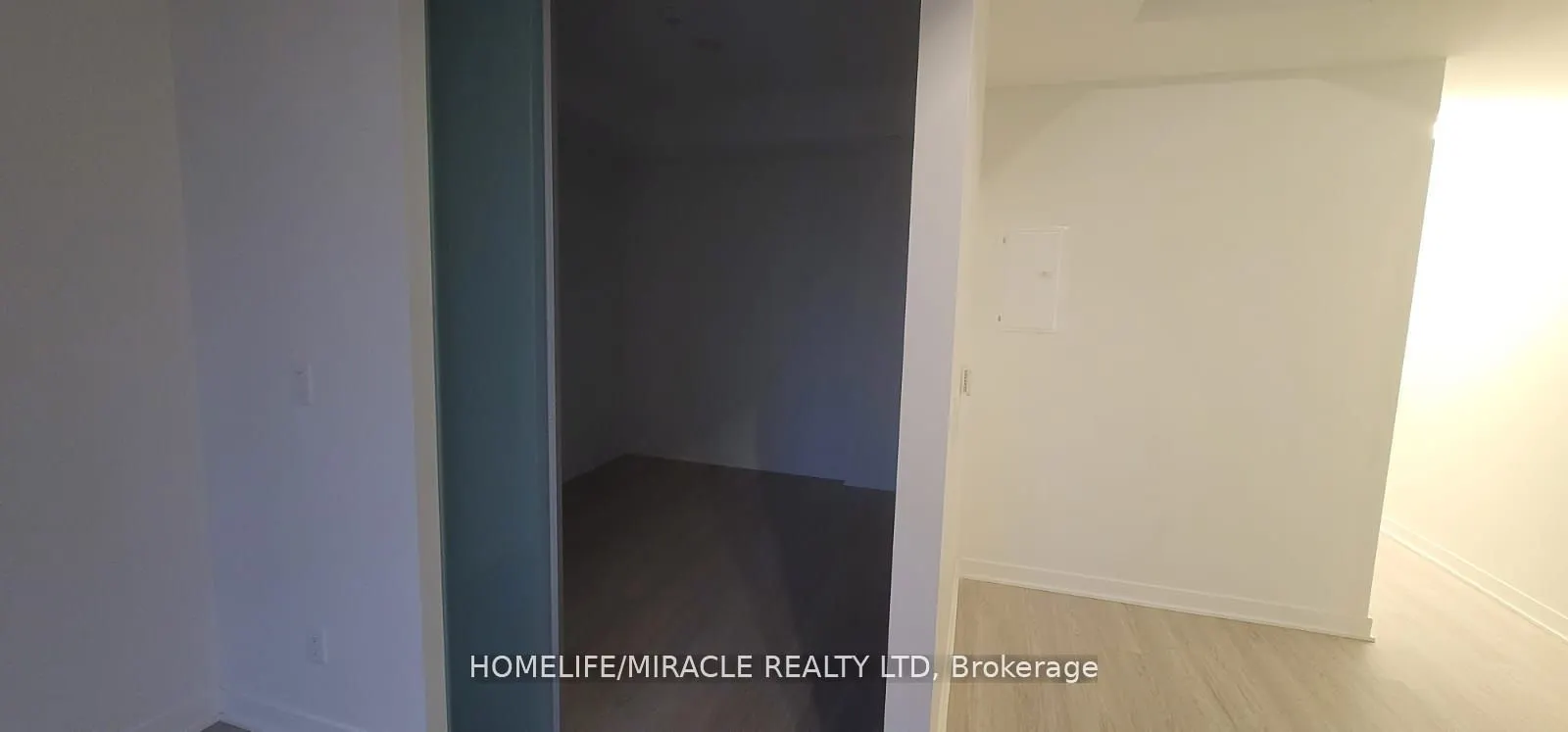 185 Alberta Avenue #703