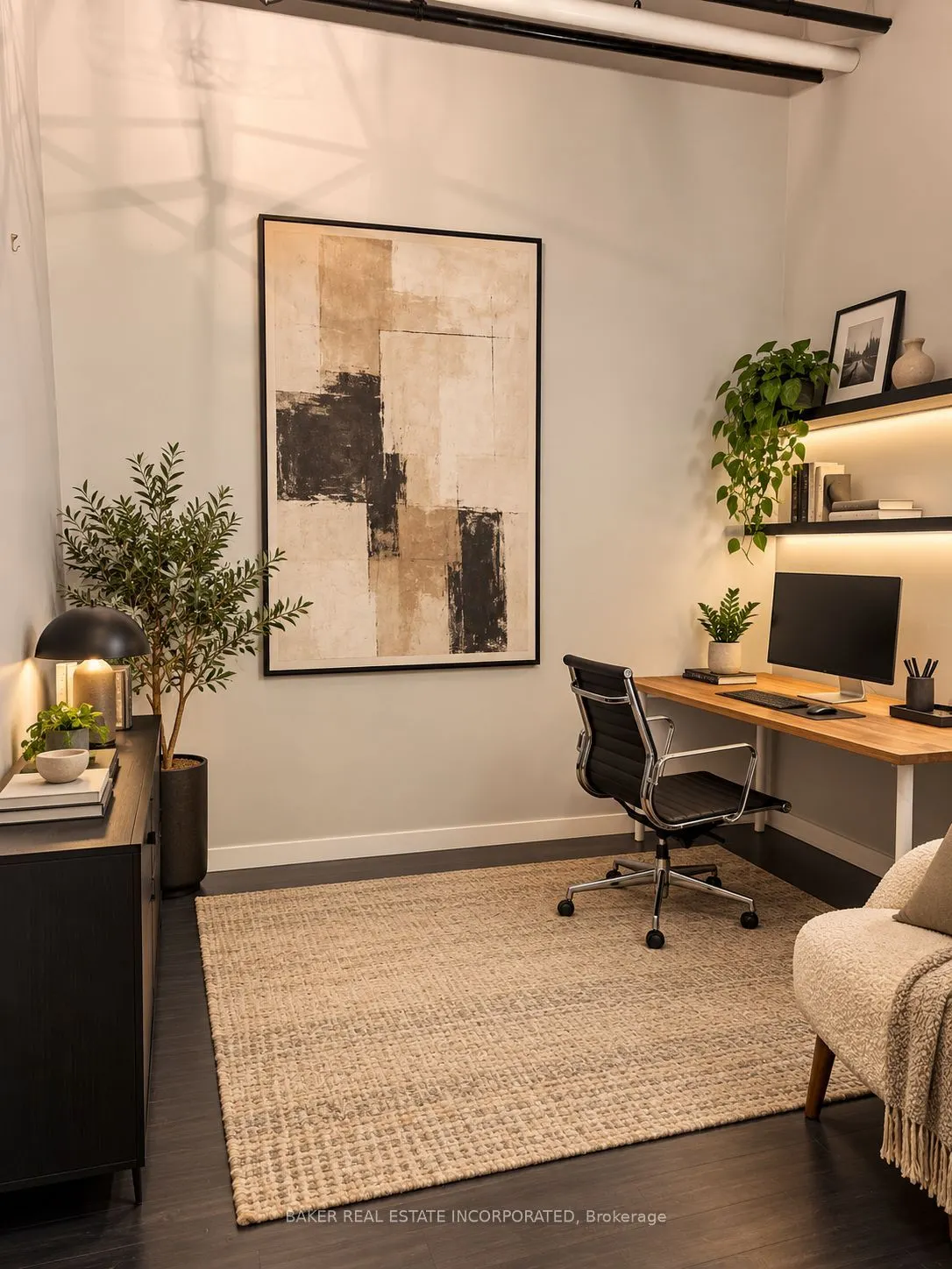 43 Hanna Avenue #106