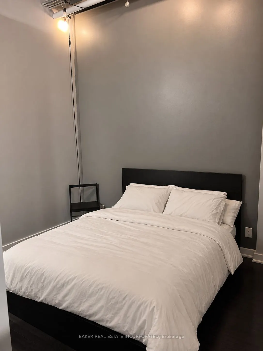43 Hanna Avenue #106