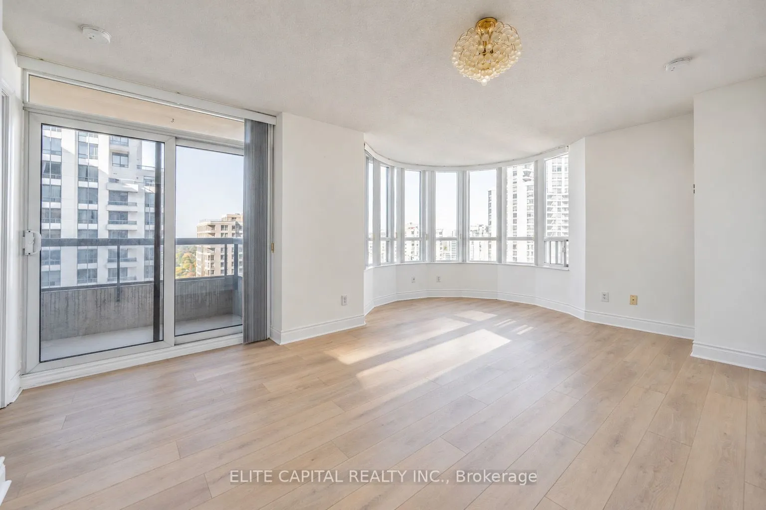 15 Northtown Way #2018