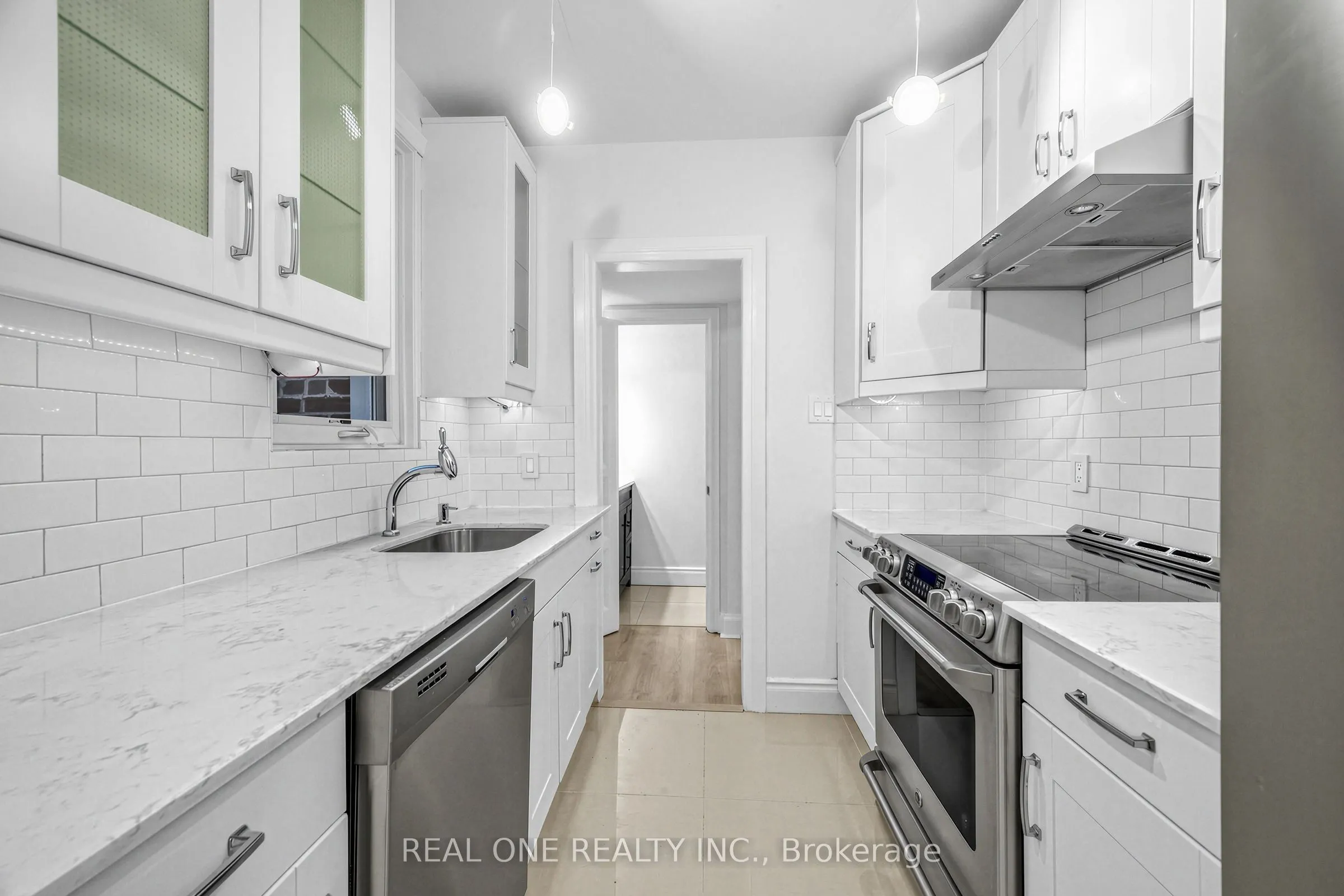 603 Spadina Road