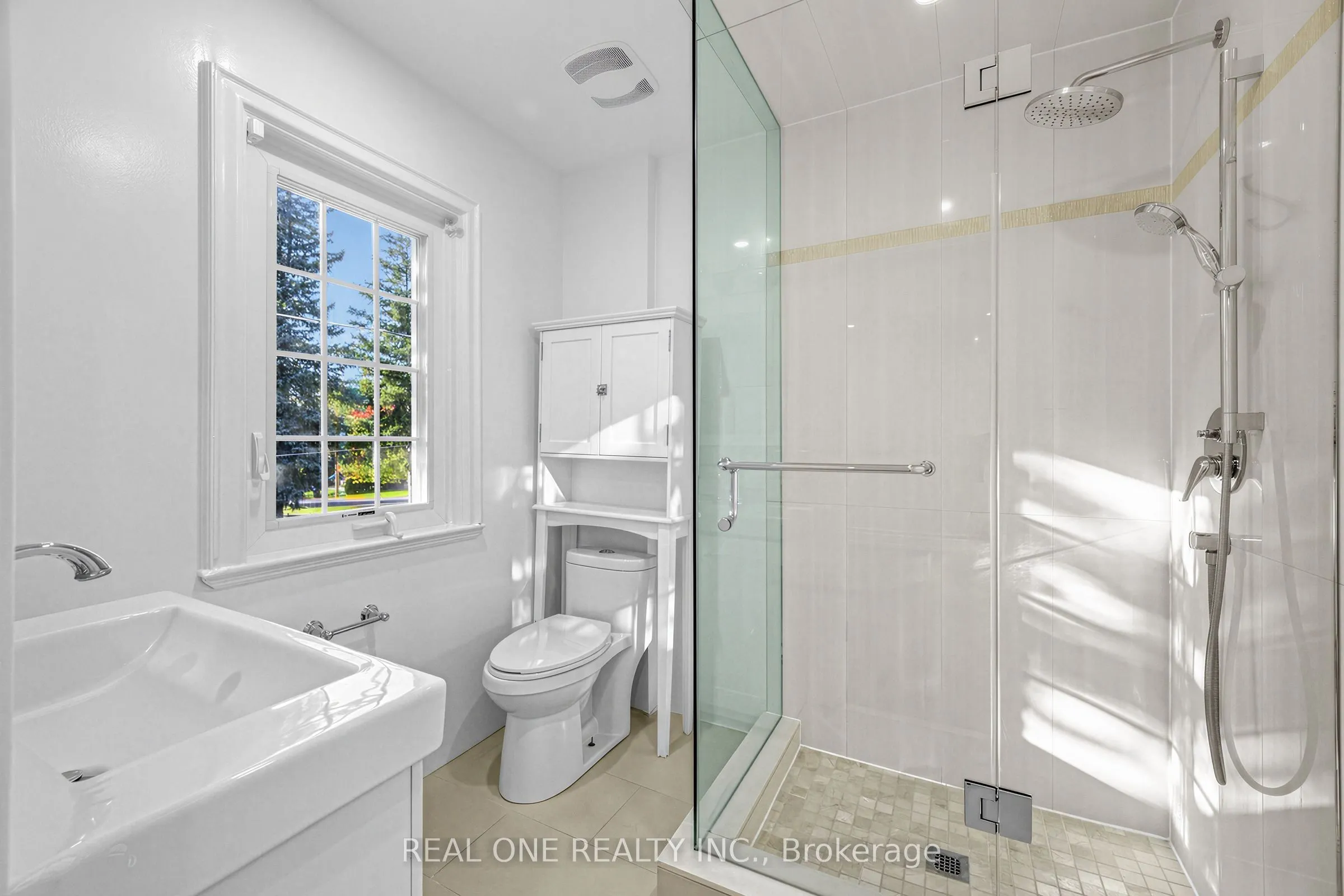 603 Spadina Road