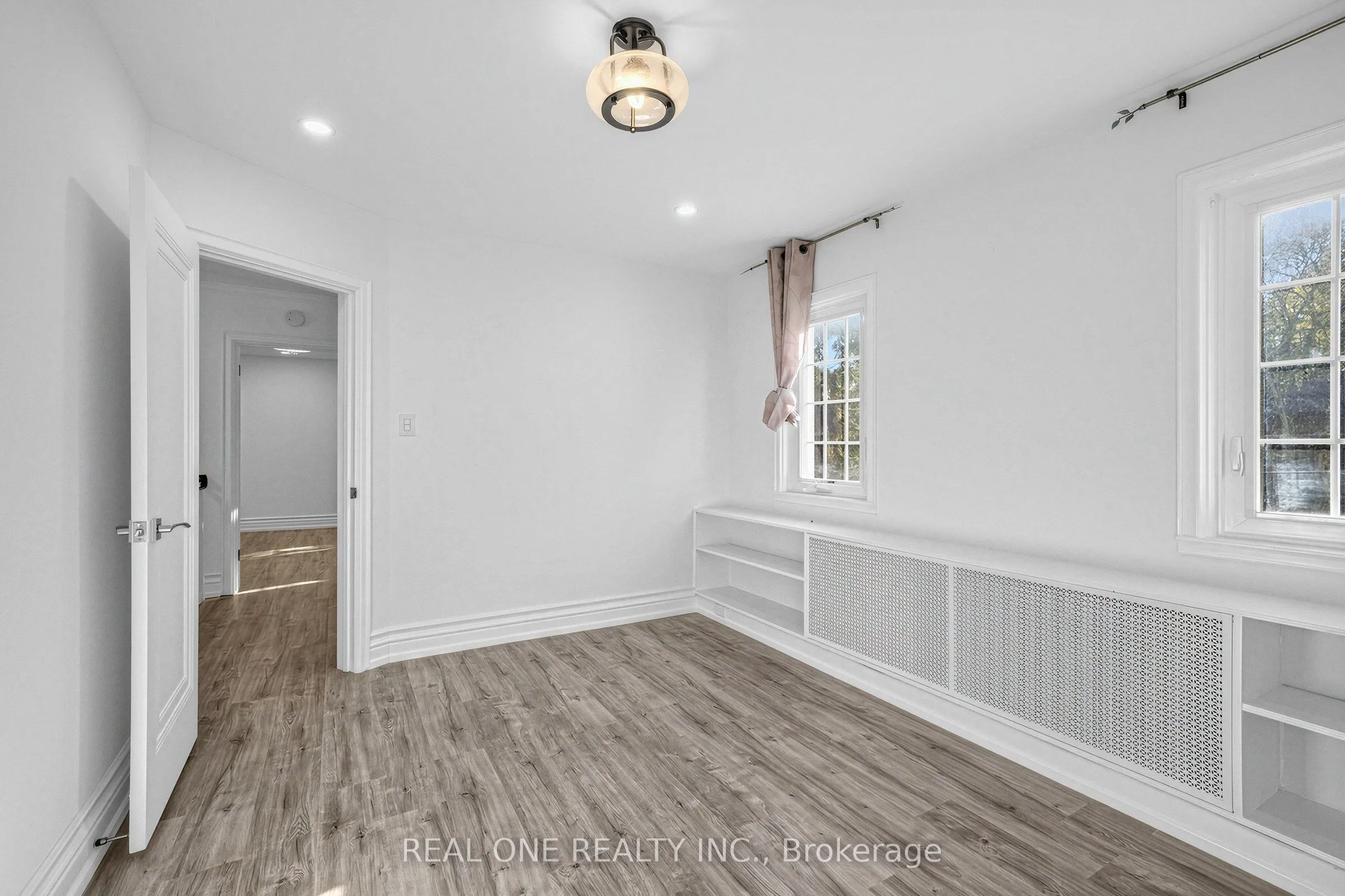 603 Spadina Road