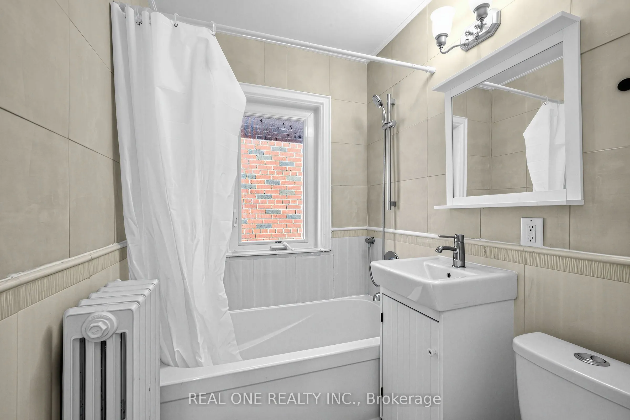 603 Spadina Road