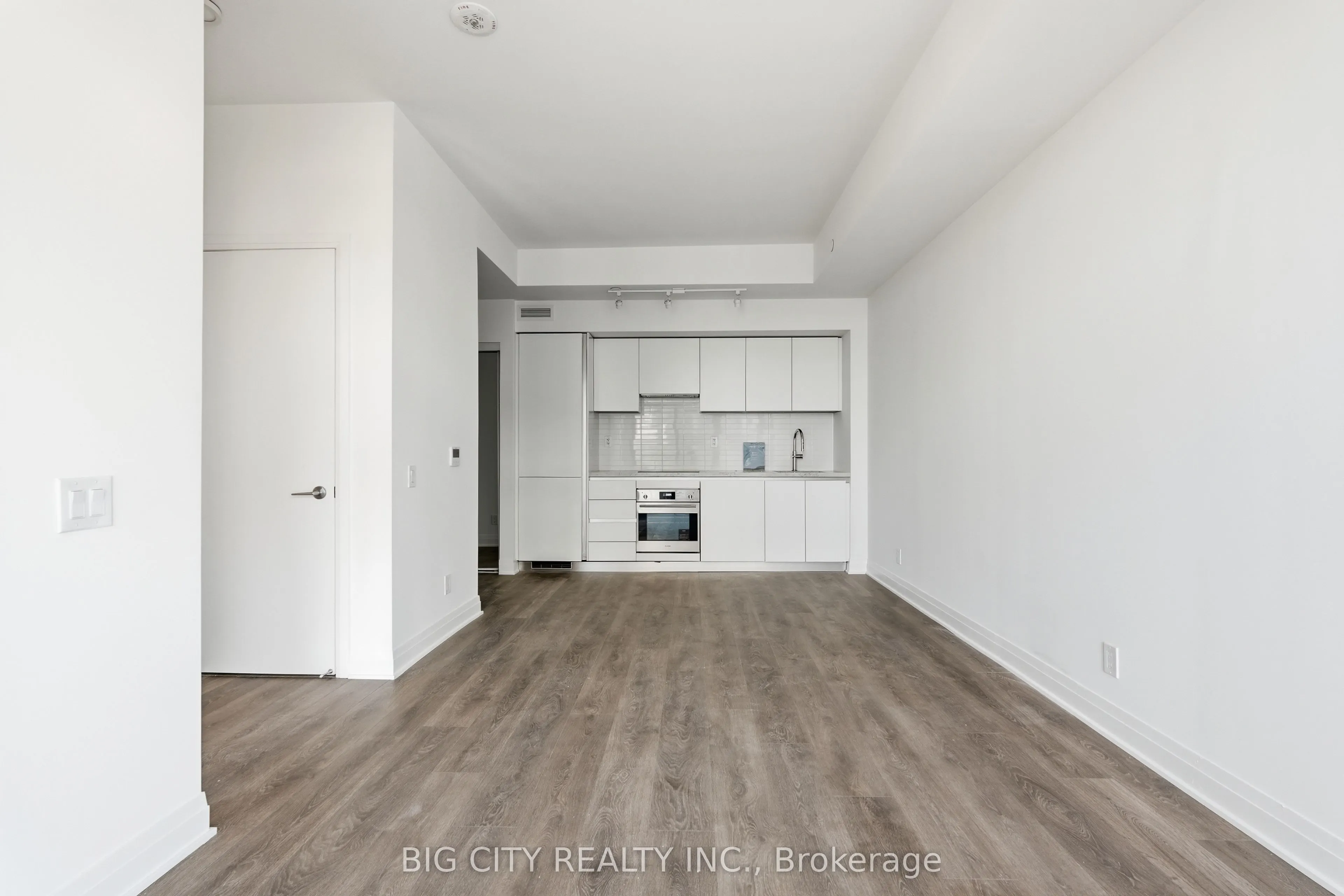 25 Frederick Todd Way #2006