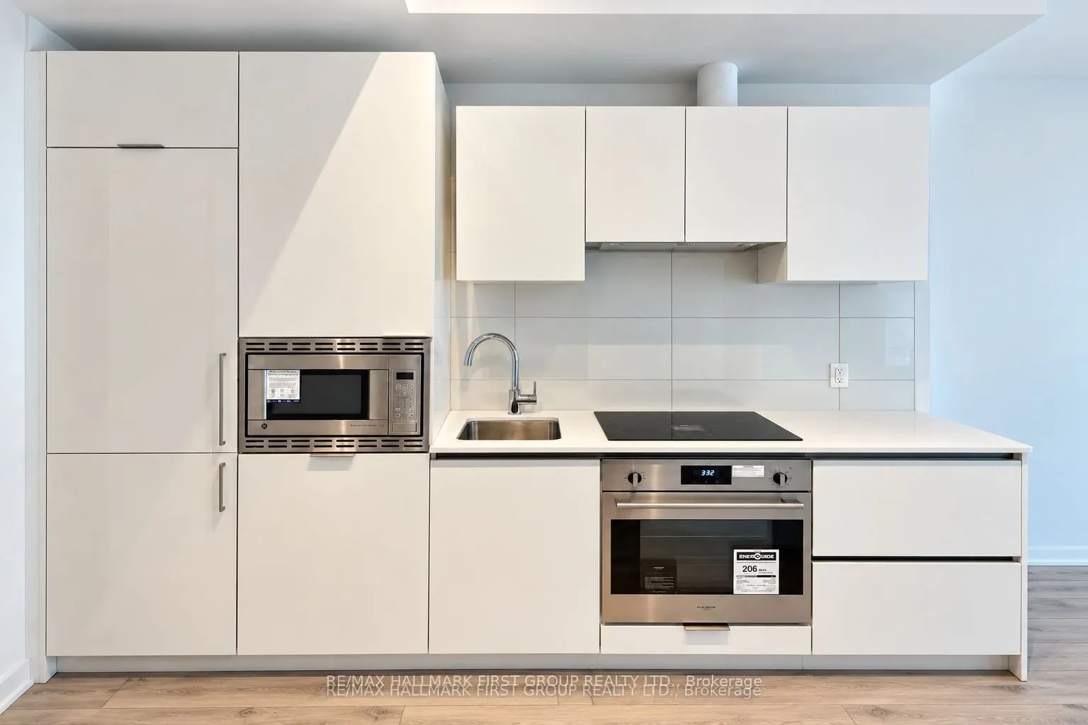 230 Simcoe Street #1235