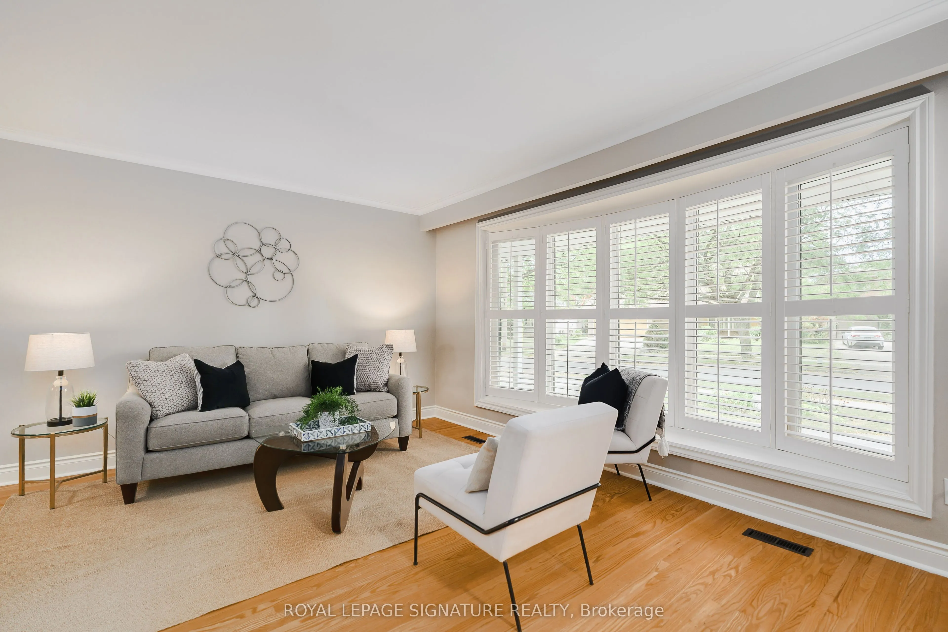 11 Bellbury Crescent