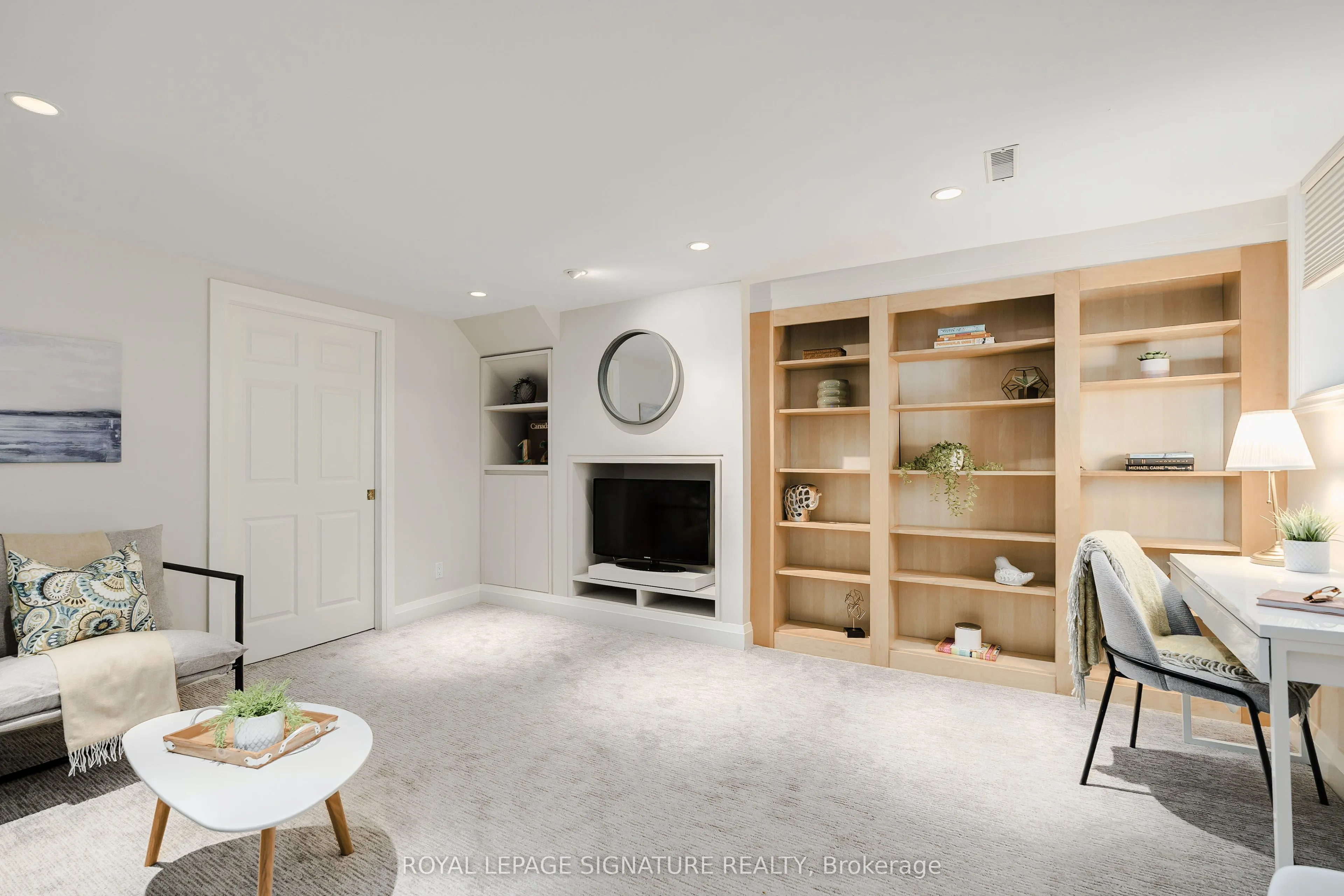 11 Bellbury Crescent