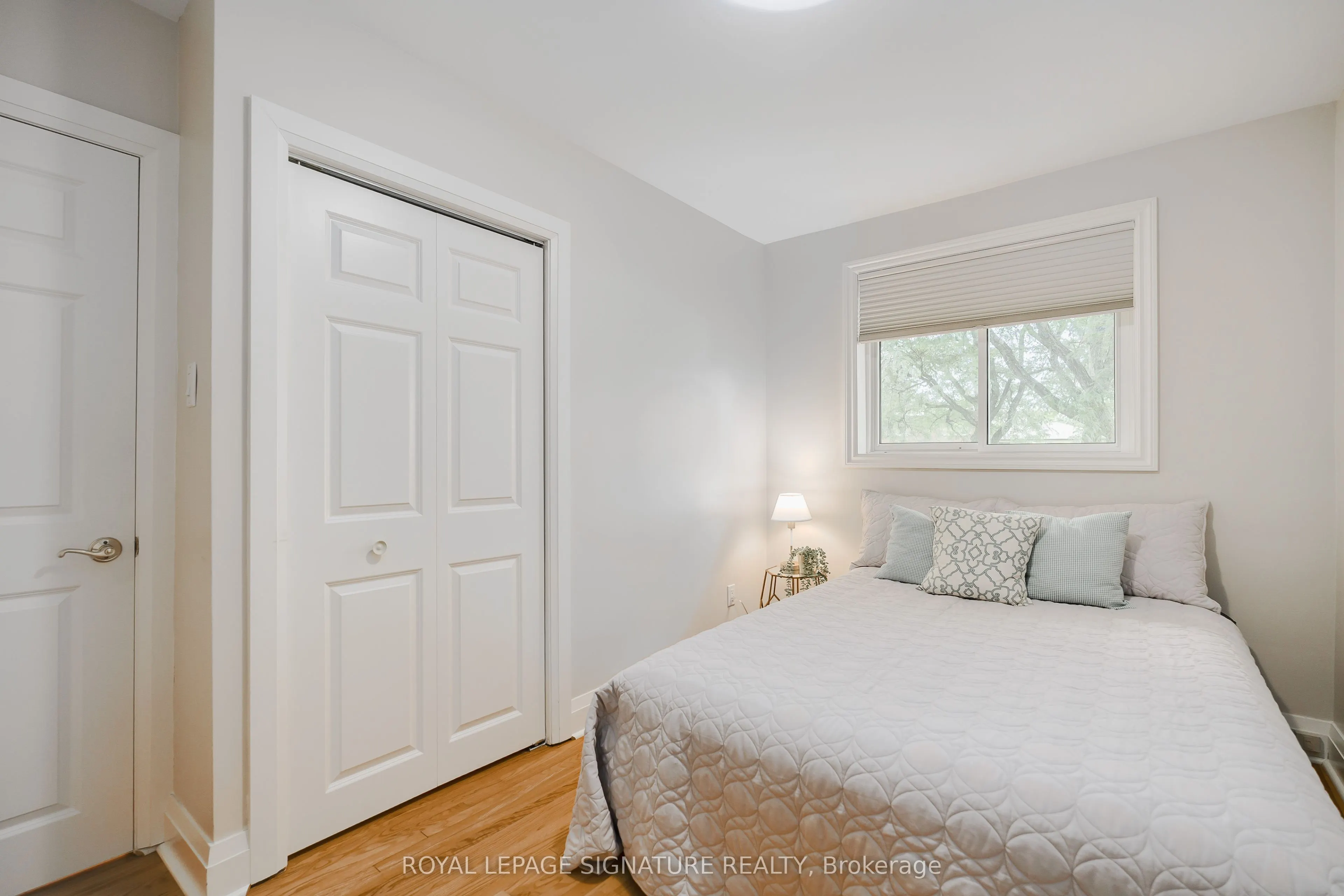 11 Bellbury Crescent