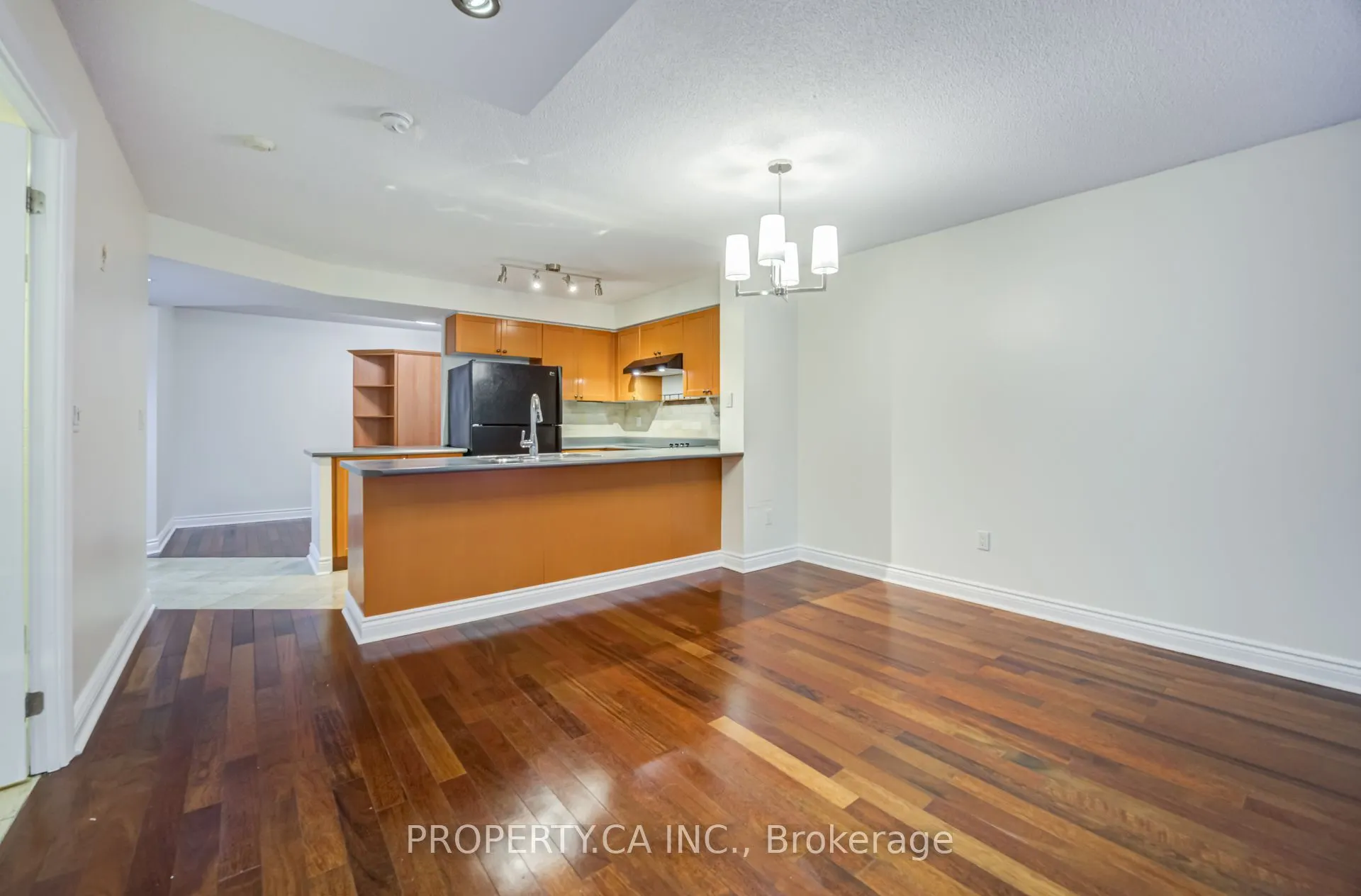 330 Adelaide Street E #209