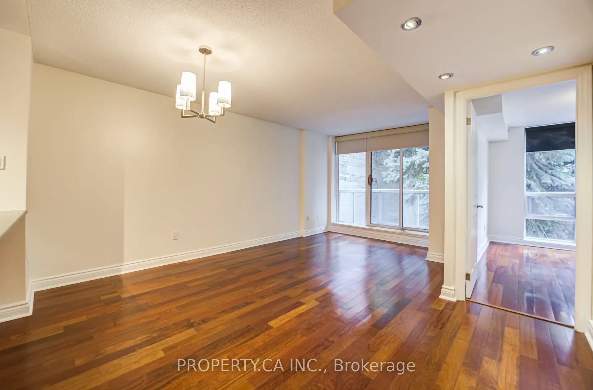 330 Adelaide Street E #209