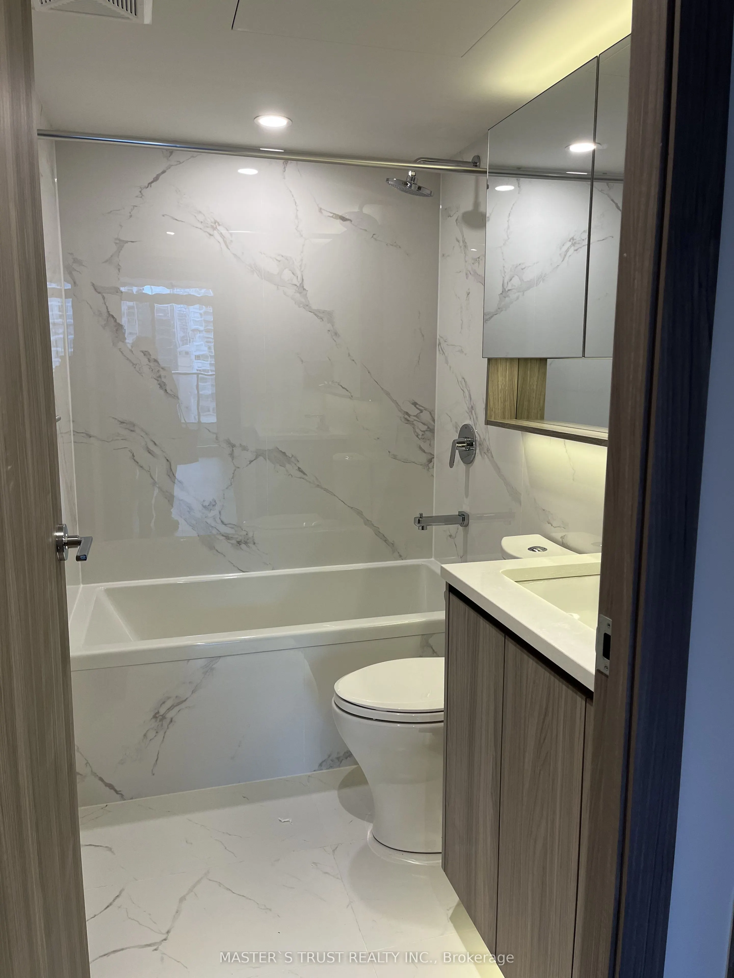 38 Widmer Street #1805