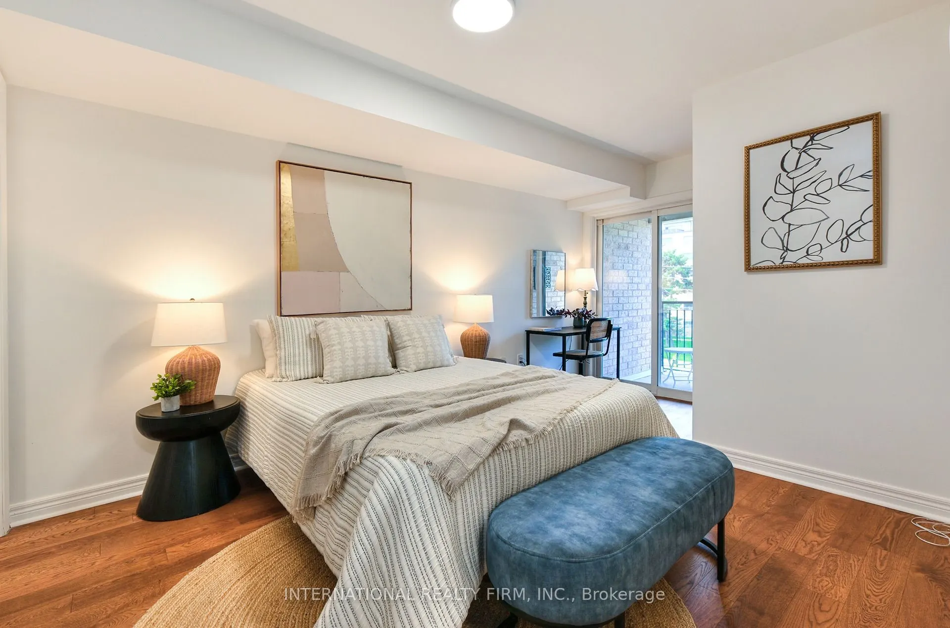60 Aerodrome Crescent #201